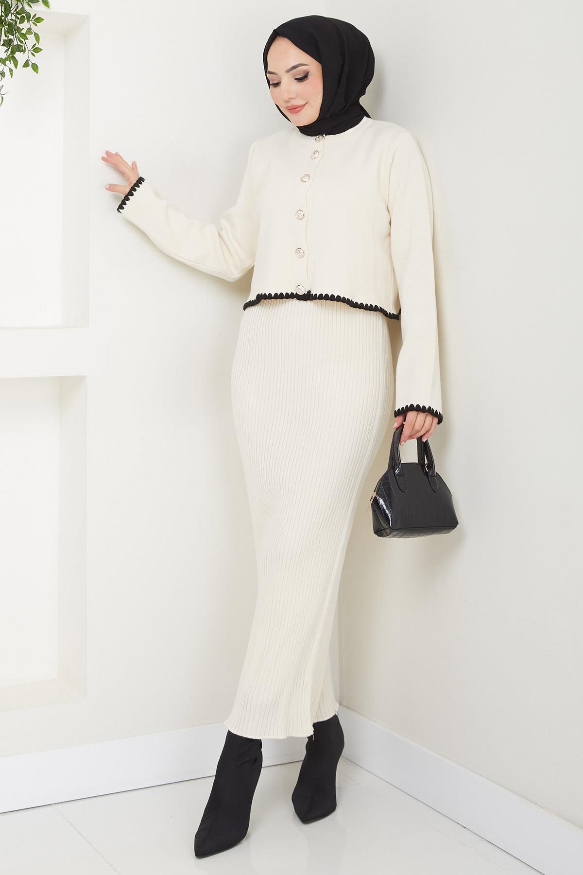 Çoban Dikişli Hırka ve Jile Triko Takım Ekru HM2613