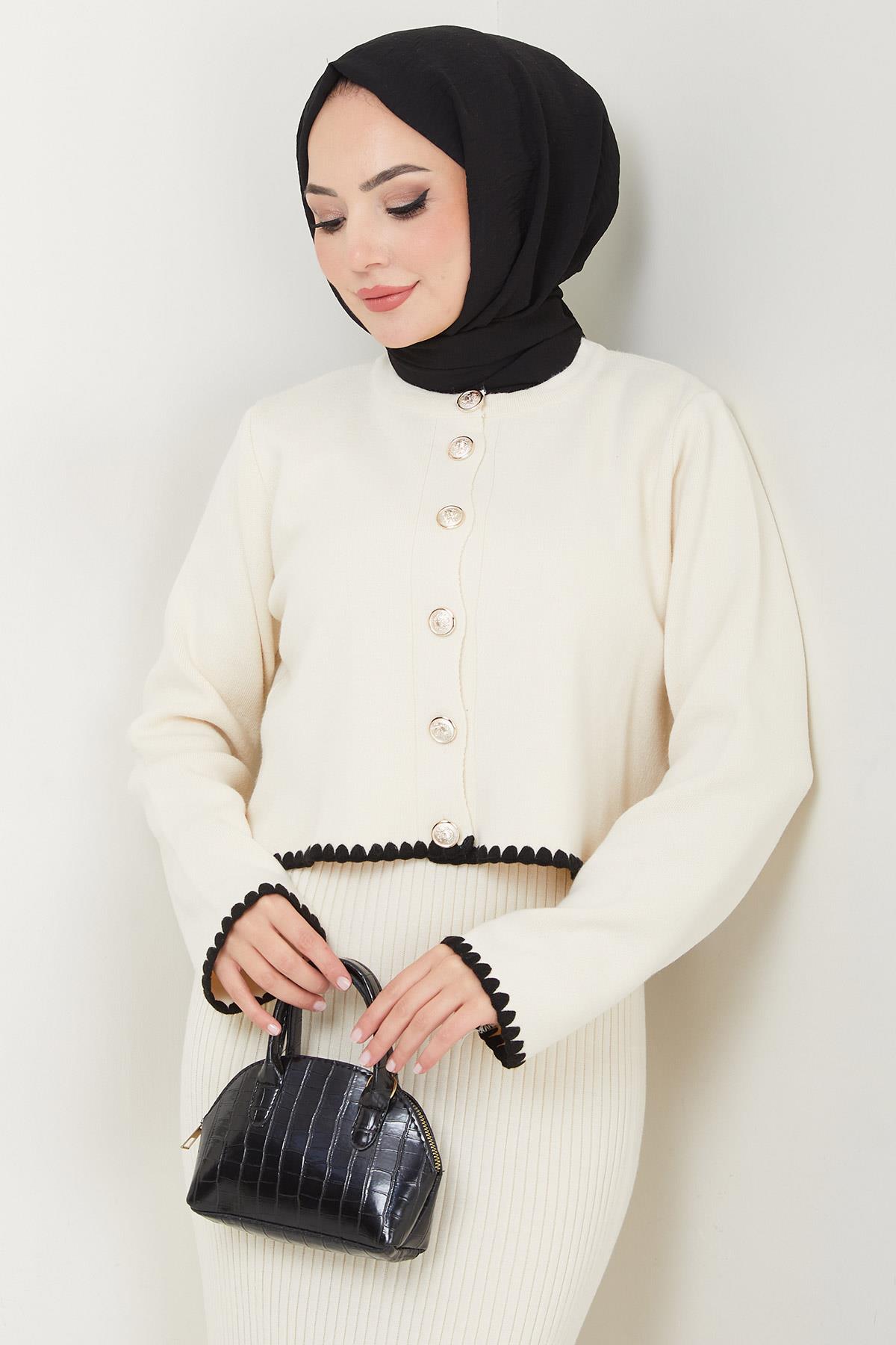 Çoban Dikişli Hırka ve Jile Triko Takım Ekru HM2613