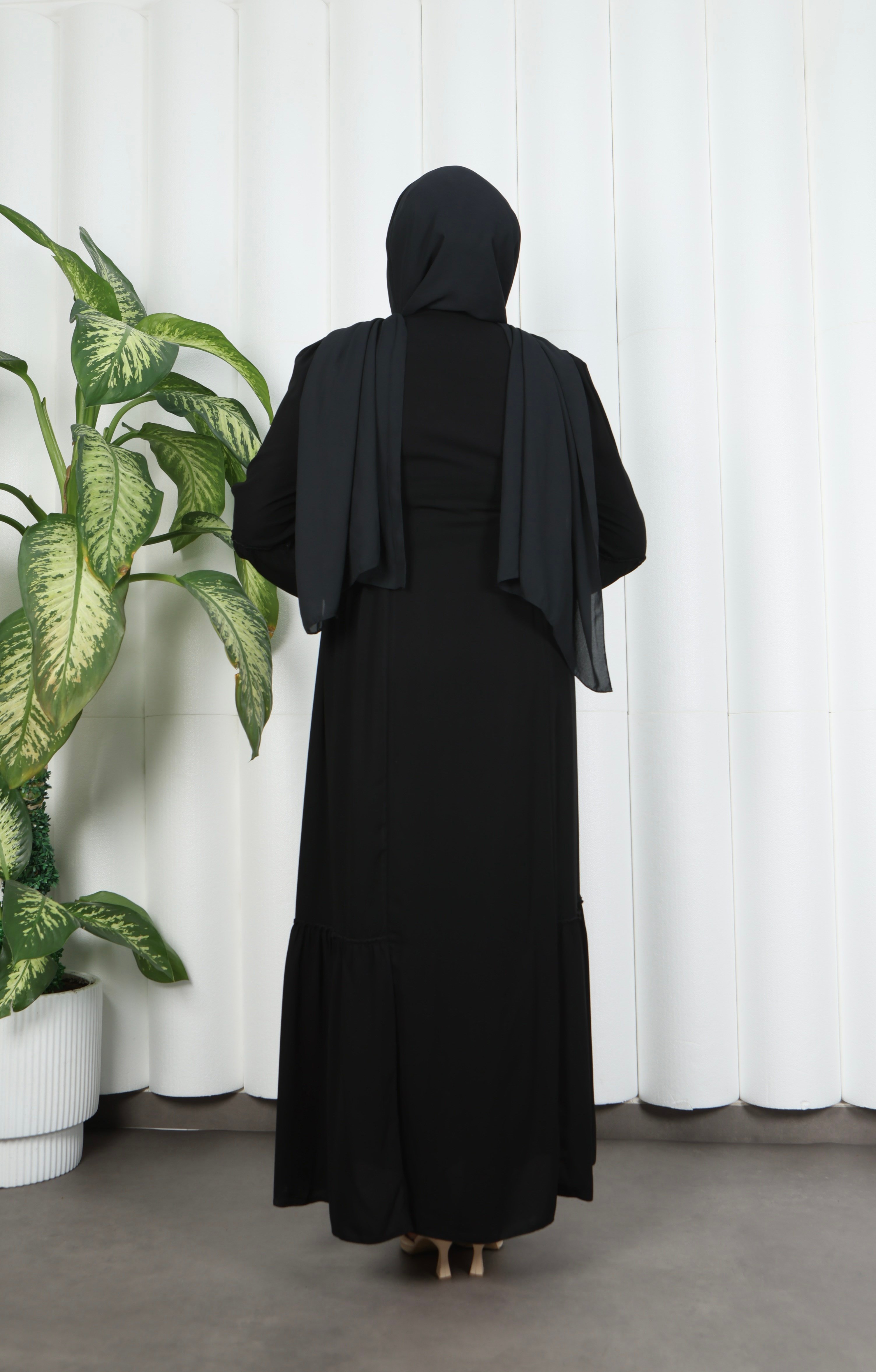 Eteği Ve Kolu Büzgülü Ferace Siyah HNT7057