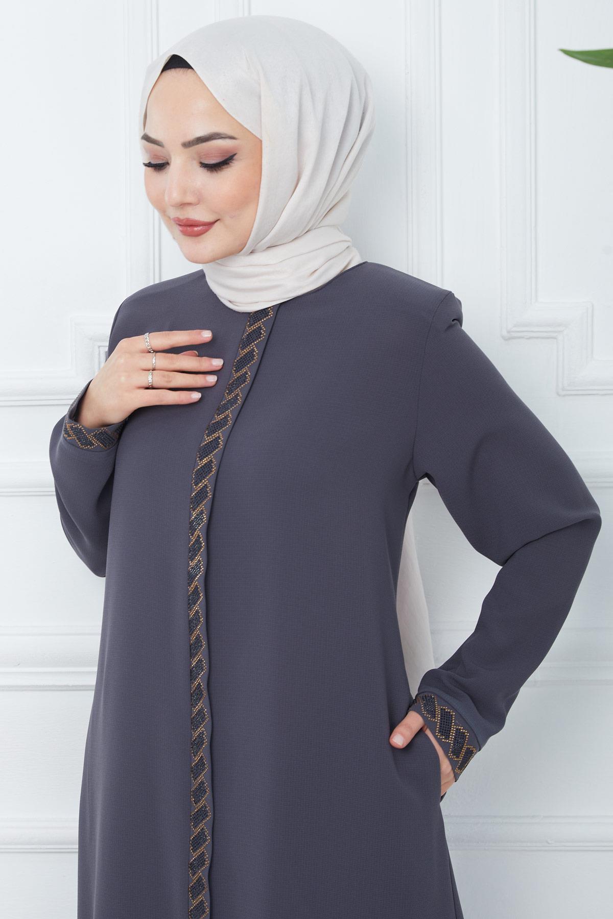 Gizem Taşlı Ferace Füme HM2358