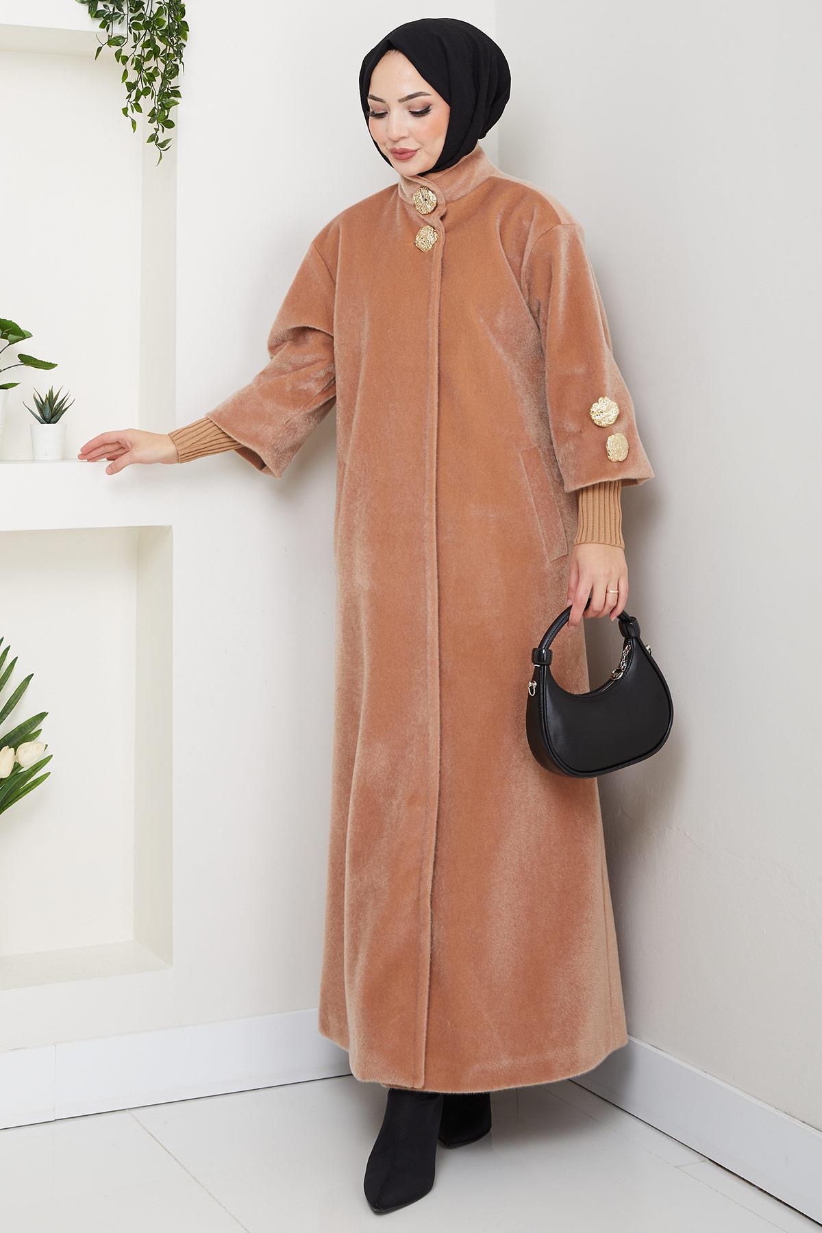 Gold Düğmeli Tam Boy Kaban Camel HM2864