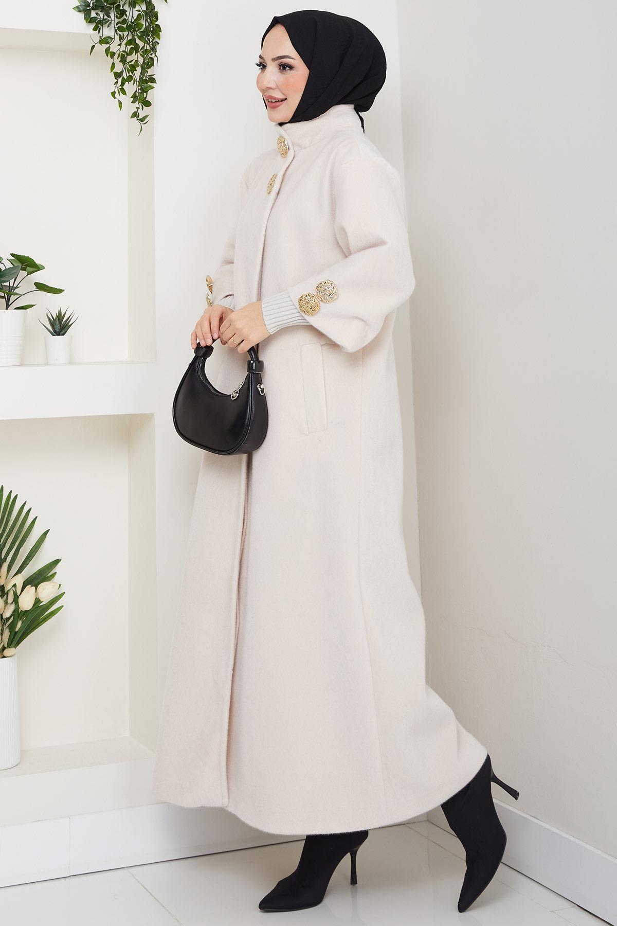 Gold Düğmeli Tam Boy Kaban Krem HM2864