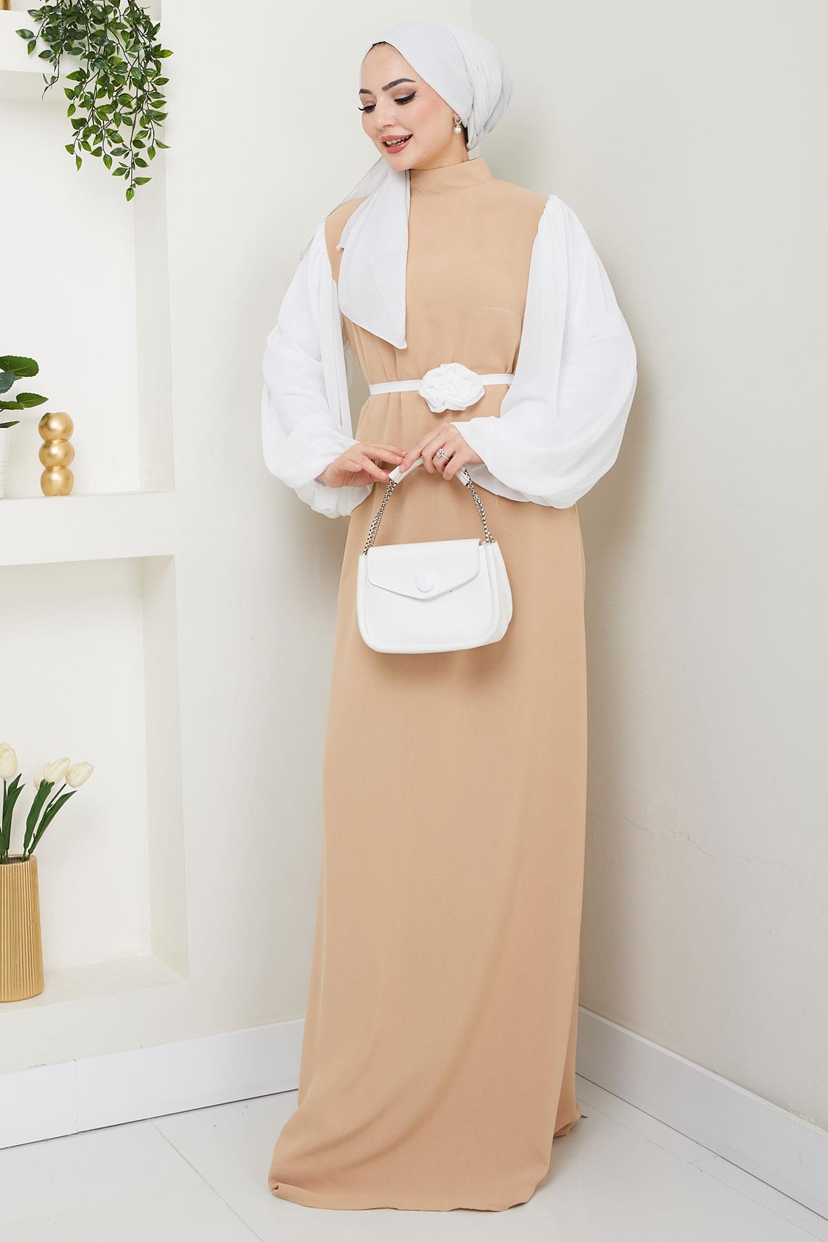 Gül Kemerli Kolları Şifon Abiye Elbise Bej HM2666