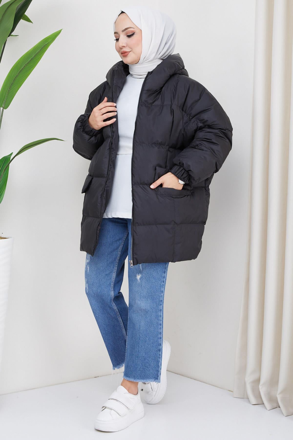 Kapşonlu Oversize Şişme Mont Siyah HM2314