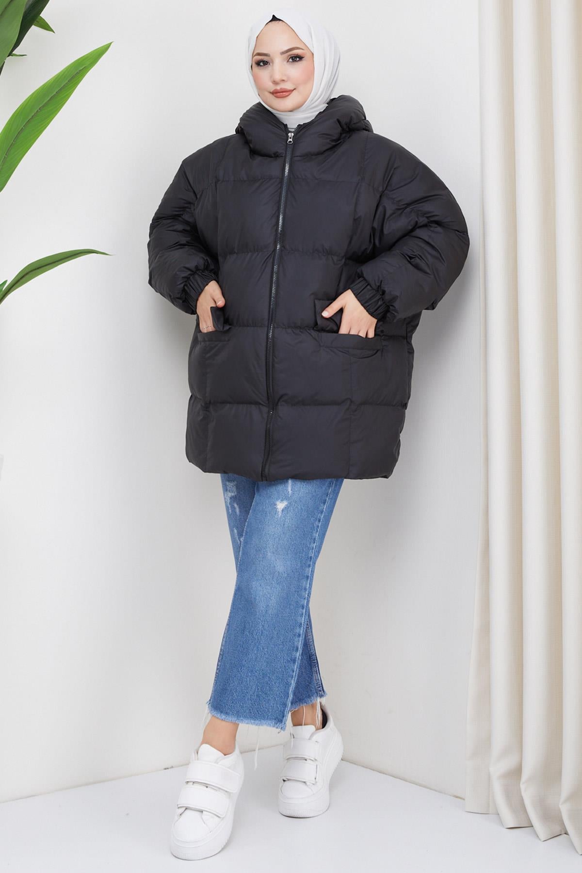 Kapşonlu Oversize Şişme Mont Siyah HM2314