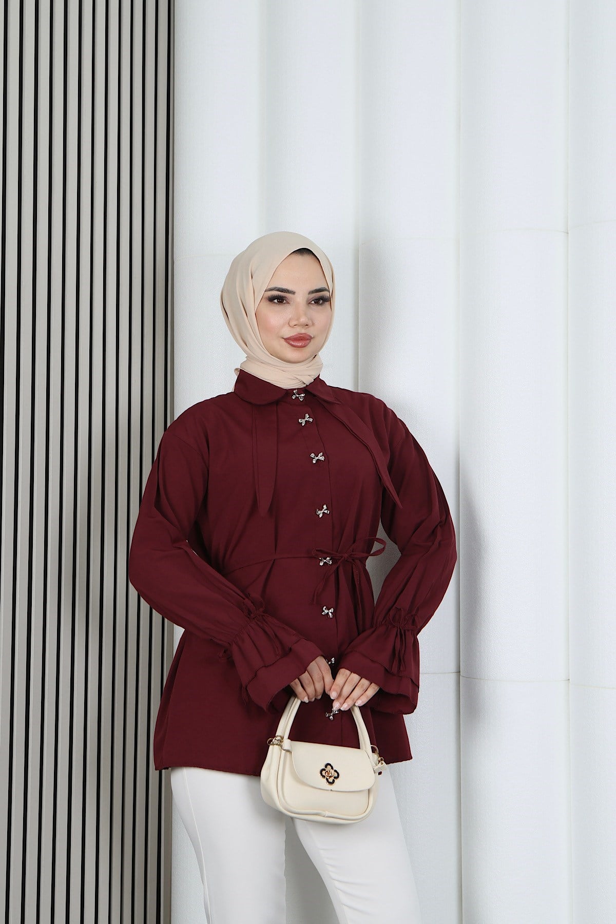 Kelebek Taş Düğme Detaylı  Bağcıklı Tunik Bordo  HNT2126