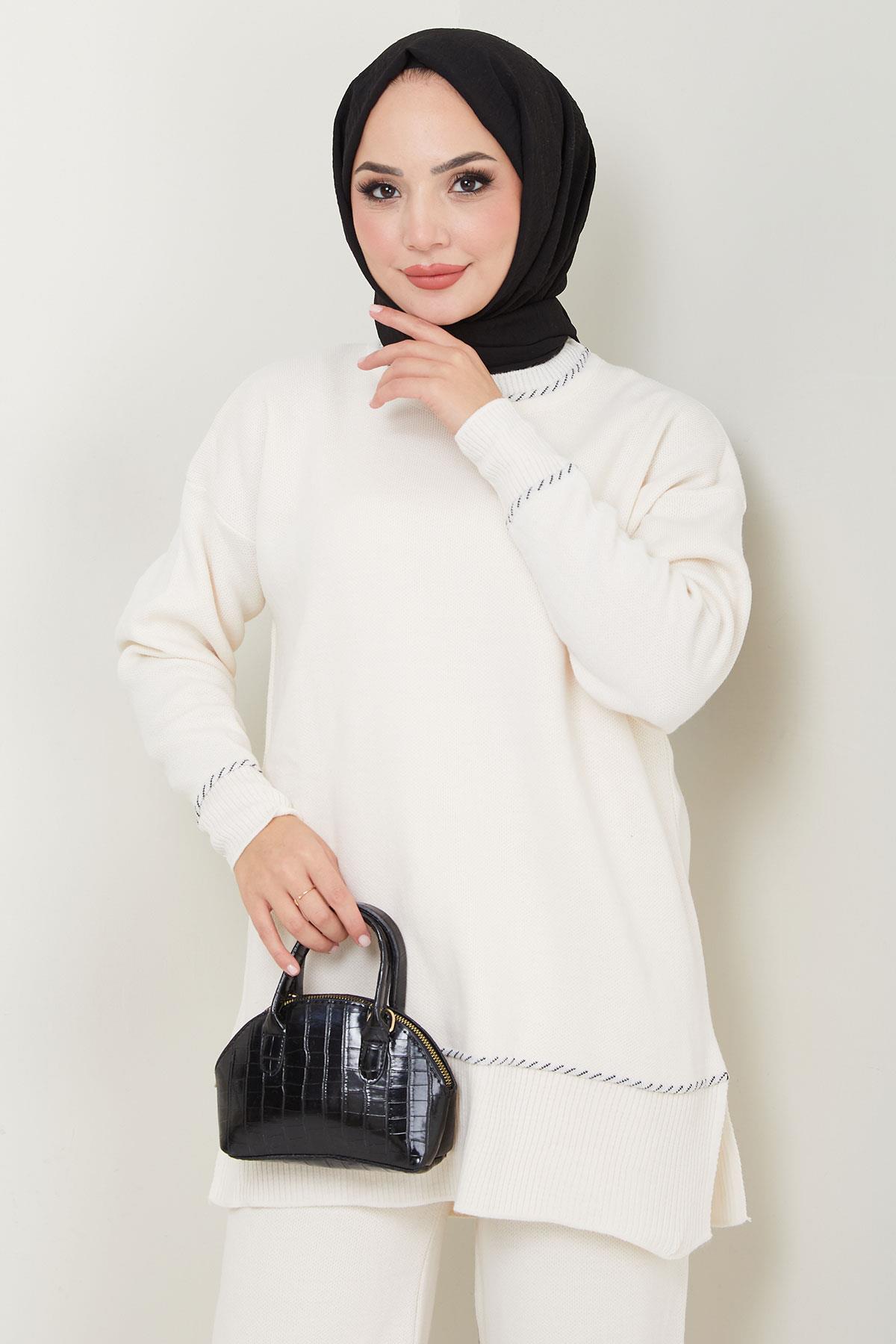 Kol ve Yaka Desen Detaylı Triko Takım Krem HM2567