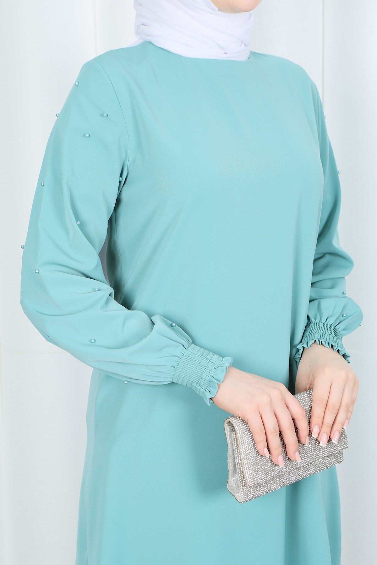 Kolu Boncuk Detaylı Tesettür Tunik Mint Yeşili HNT7515