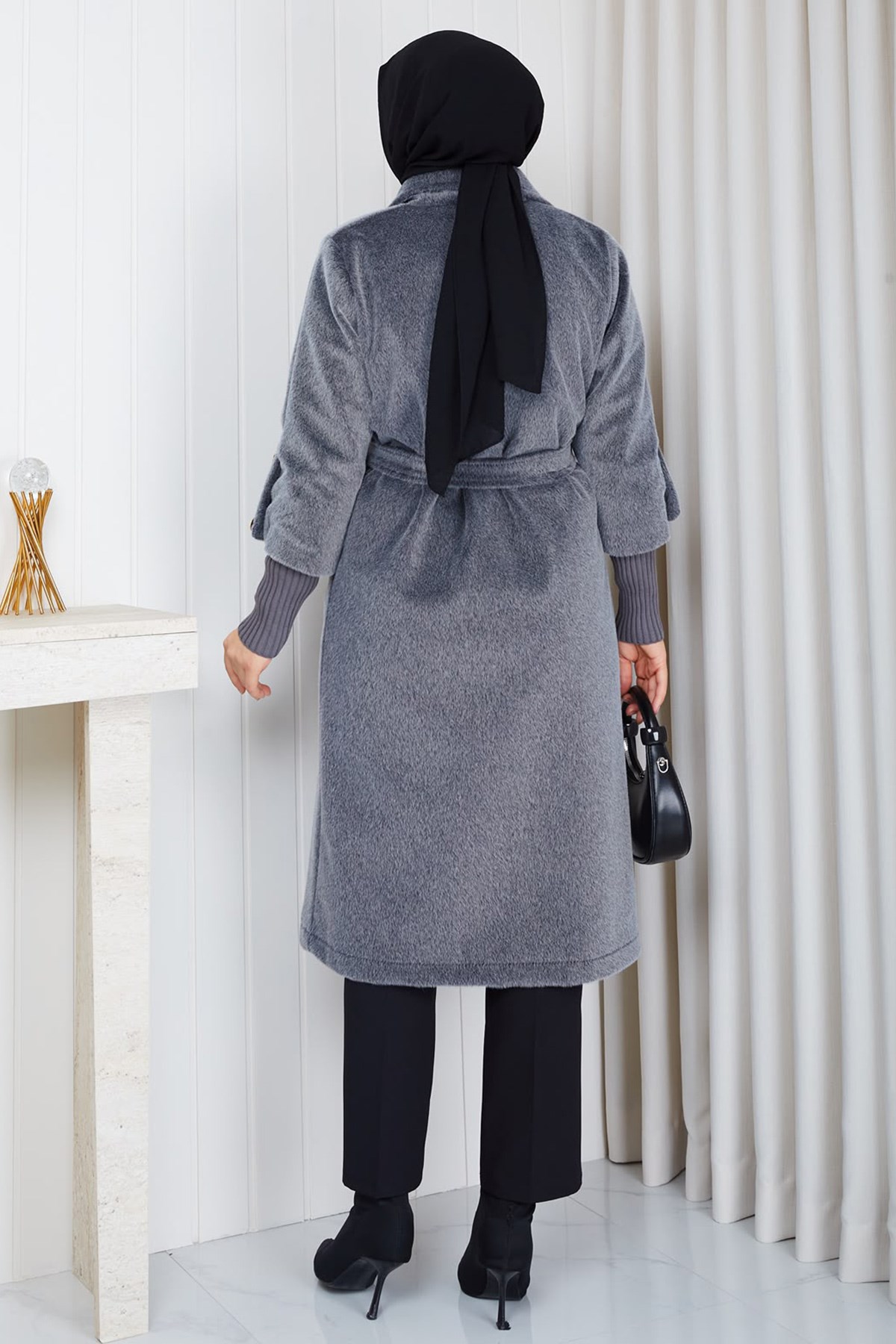 Kolu Ribanalı Kuşaklı Angora Kaban Füme HM2965