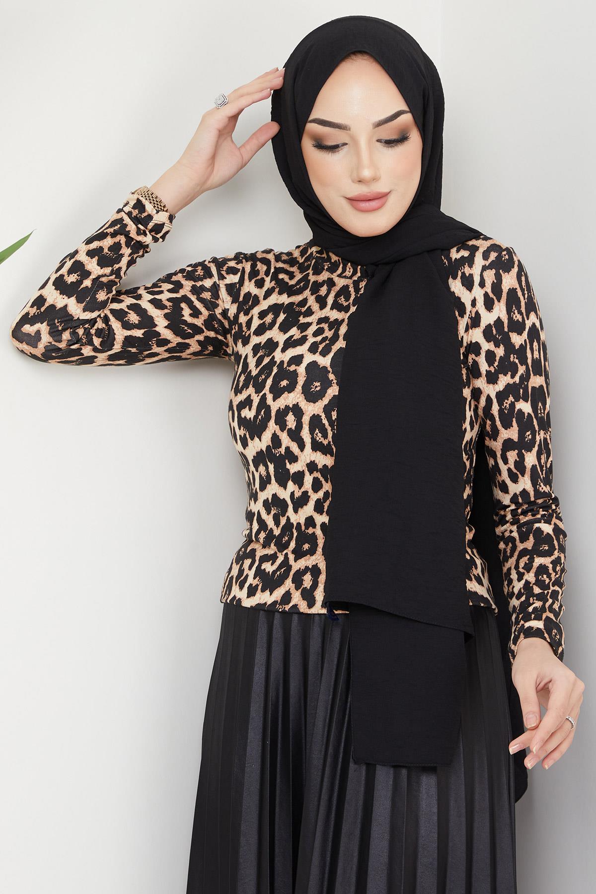 Leopar Desen Balıkçı Yaka Body Leopar
