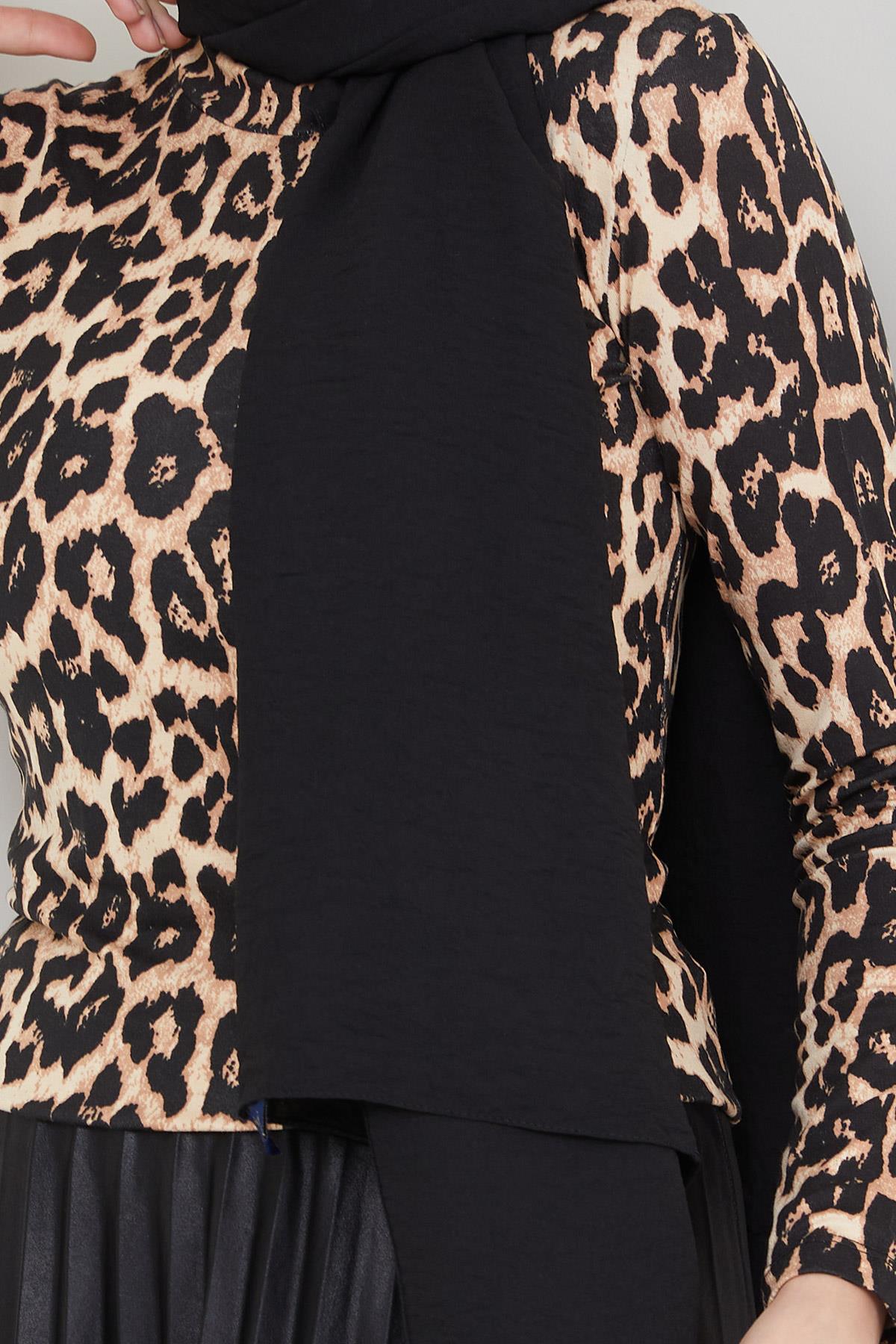 Leopar Desen Balıkçı Yaka Body Leopar