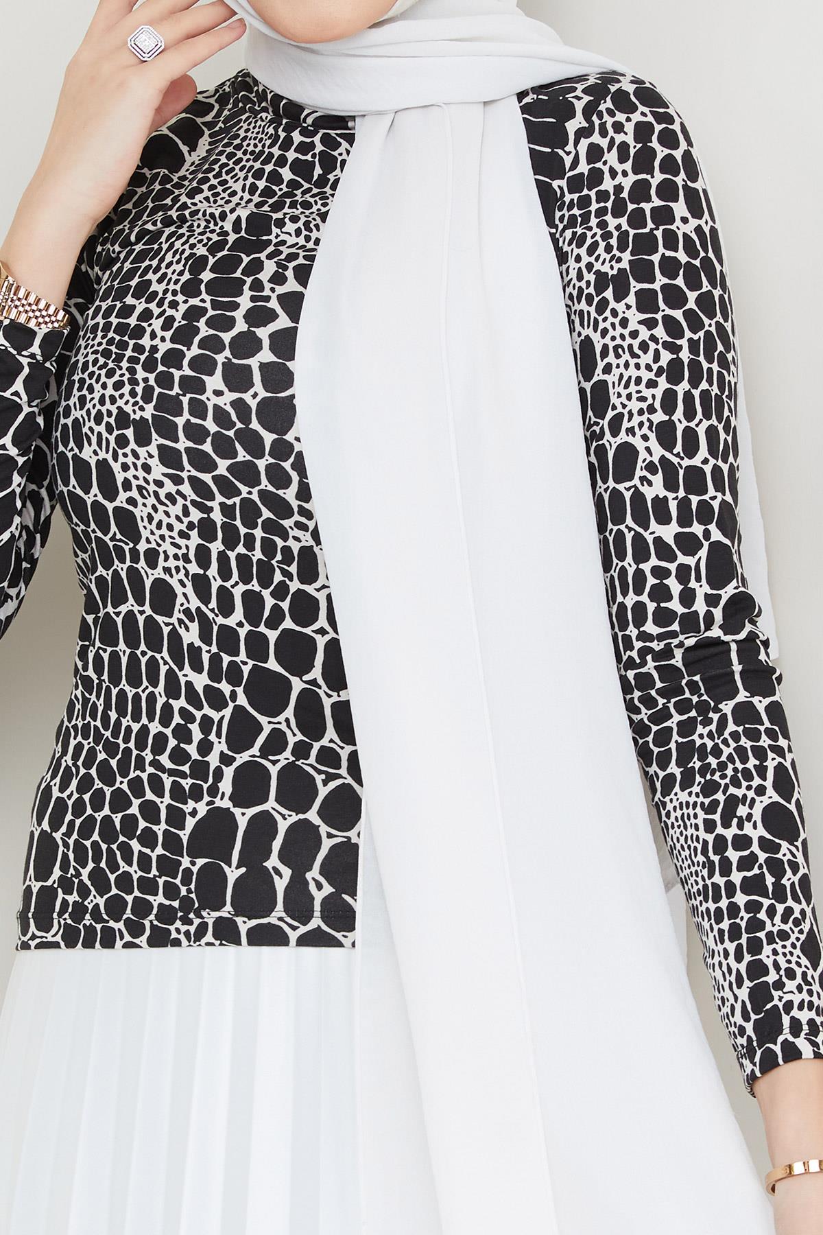 Leopar Desen Balıkçı Yaka Body Siyah