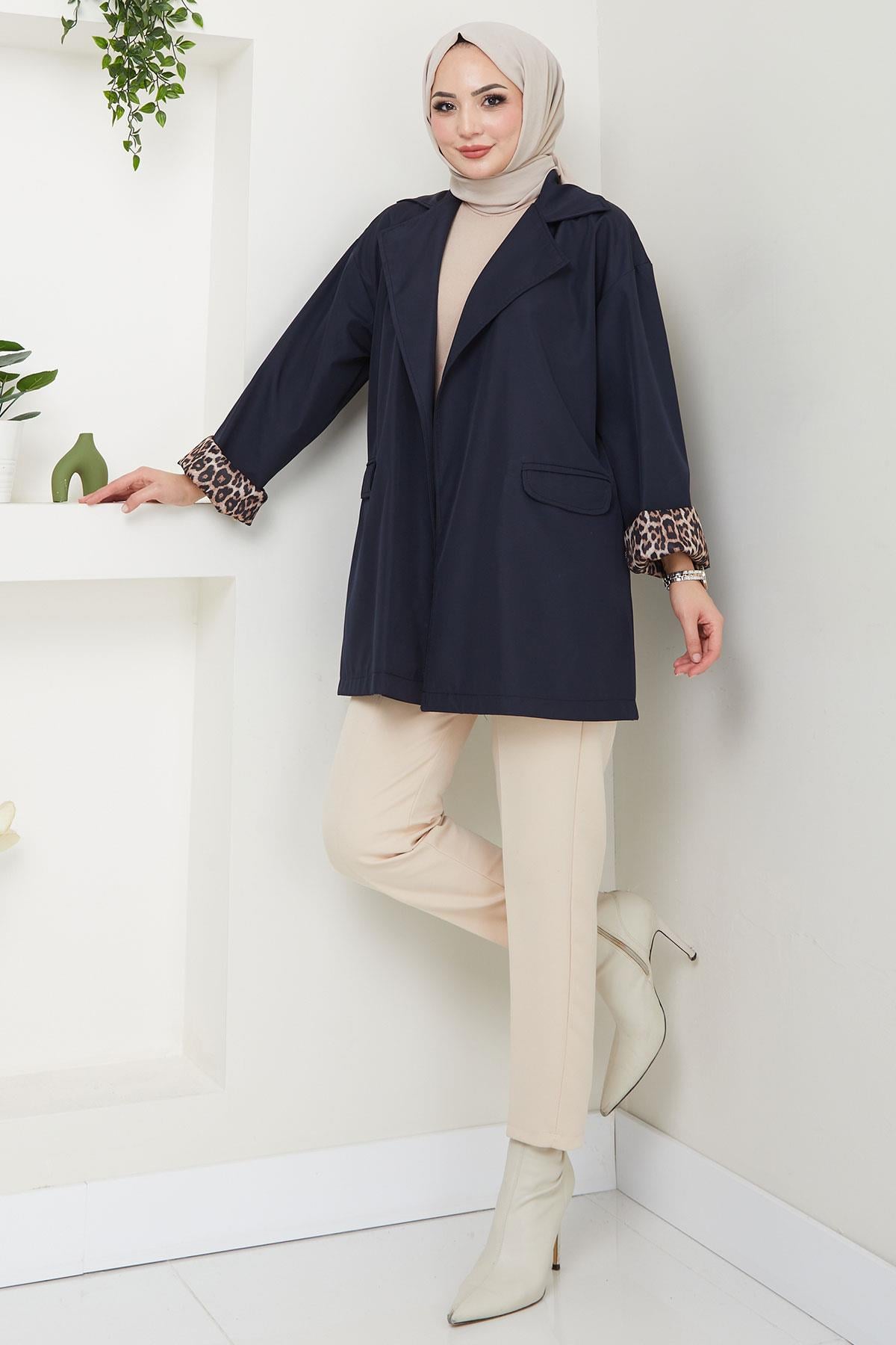 Leopar Detaylı Oversize Bondit Ceket Lacivert HM2638