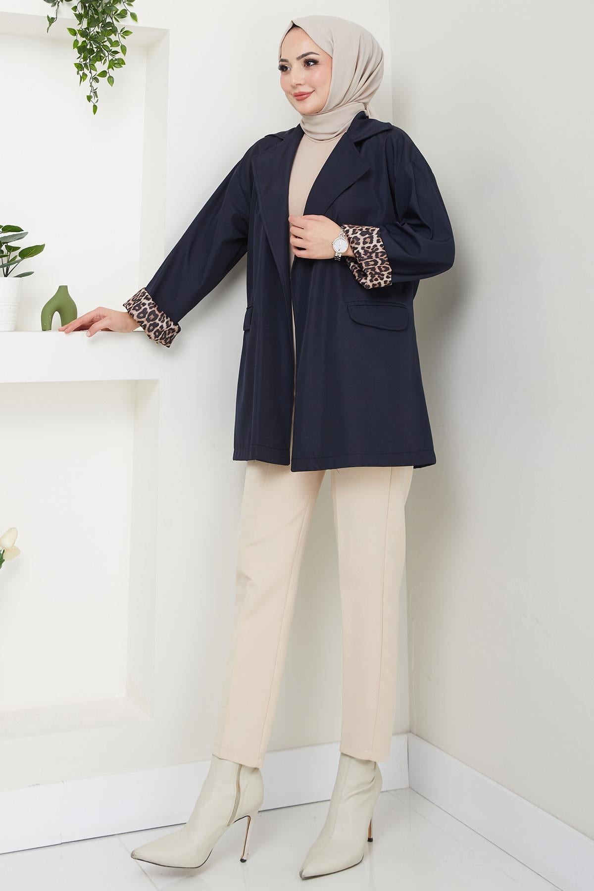Leopar Detaylı Oversize Bondit Ceket Lacivert HM2638
