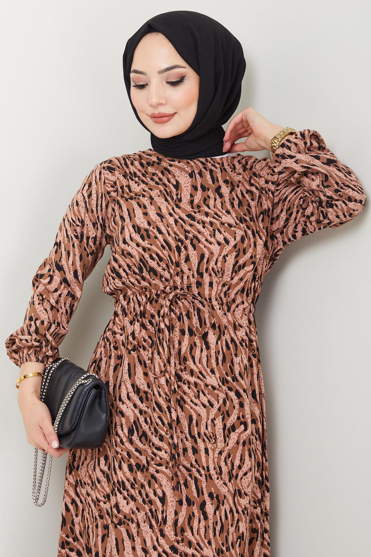Rita Zebra Desen Viskon Elbise Camel HM2404