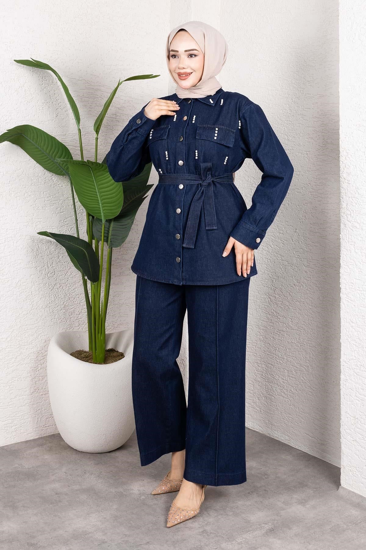 Taş Detaylı Kuşaklı Denim Tesettür Takım Koyu Mavi