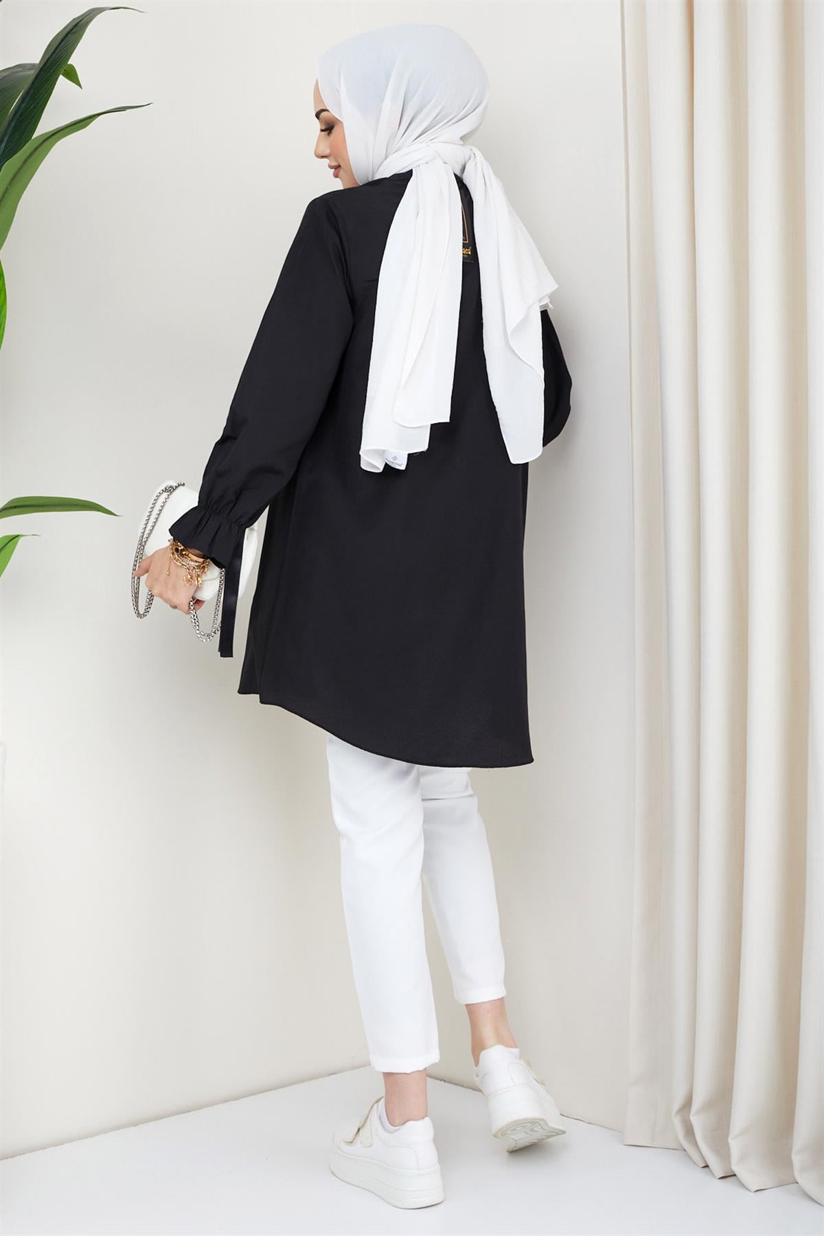 Taş Detaylı Tunik Siyah