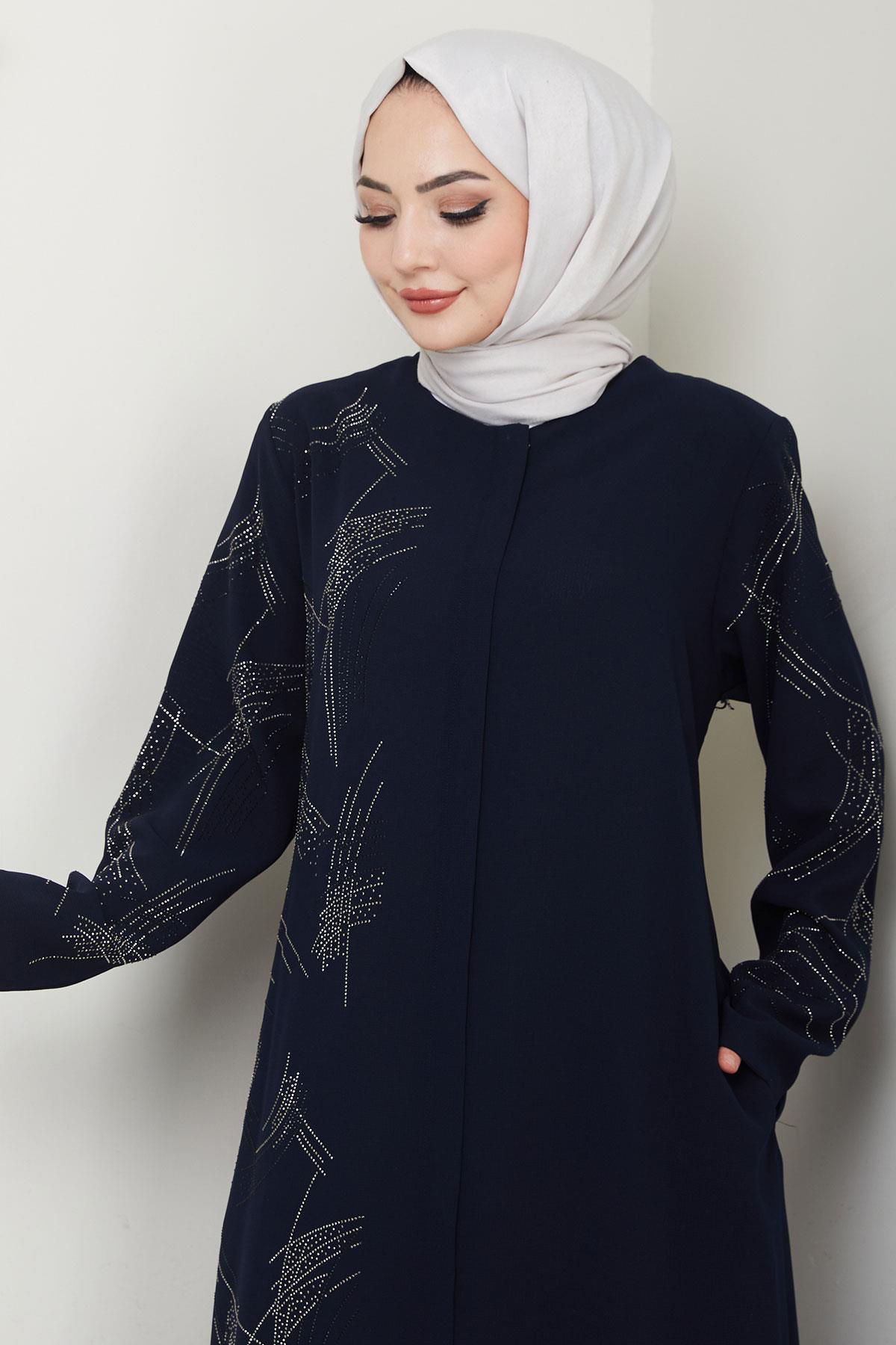 Tek Tarafı ve Kolları Taşlı Büyük Beden Ferace Lacivert HM2711