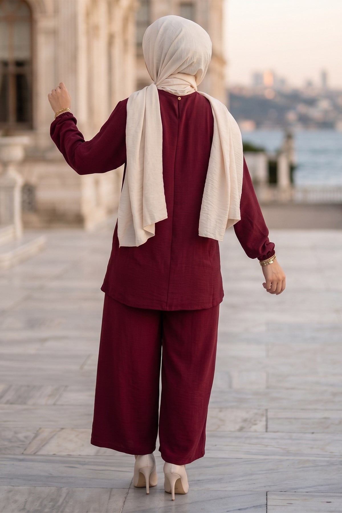 Toka Detaylı Pantolonlu Ayrobin Takım Bordo HM2921