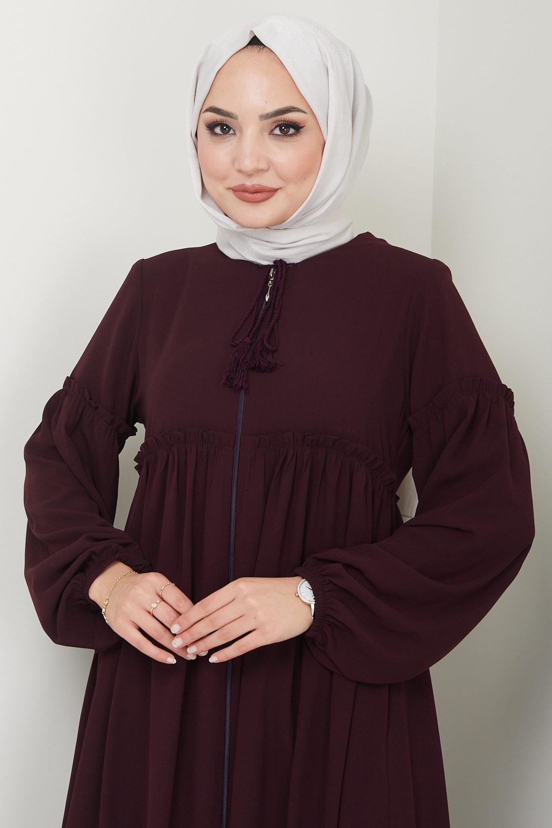 Yaka Bağcıklı Büzgülü Ferace Bordo HM2468