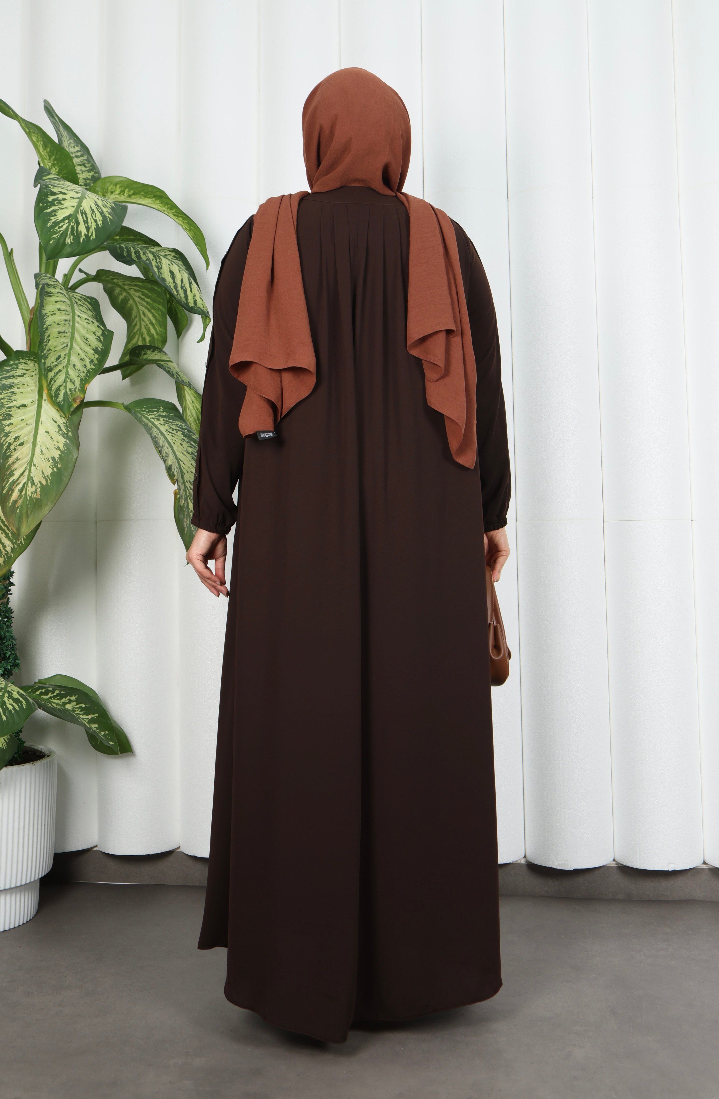Yakadan Pileli Yarım Mevlana Ferace ACI KAHVE   HNT7063