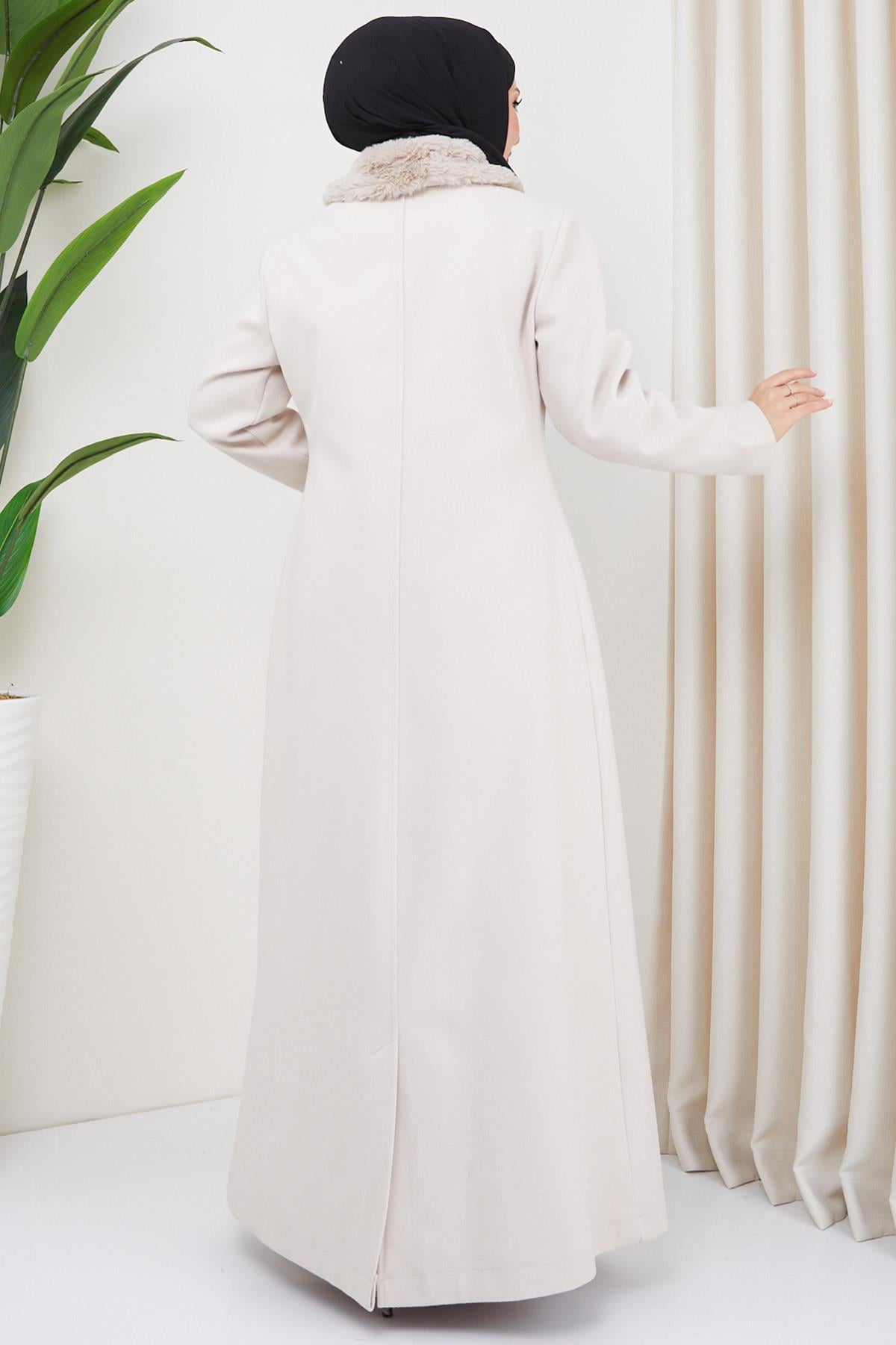 Yakası Kürklü Uzun Kaşe Kaban Krem HM2298