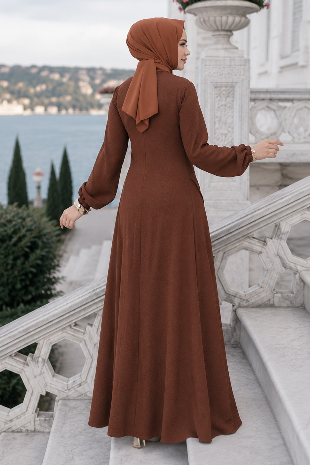 Yandan Tokalı Ayrobin Elbise Kahverengi HM2914
