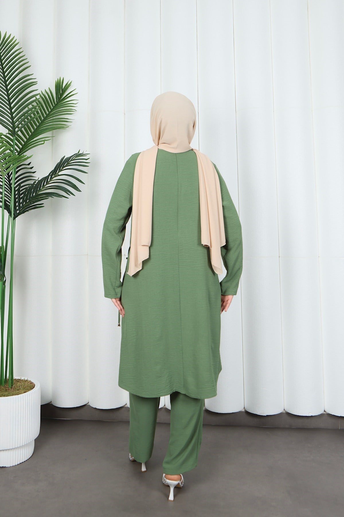 Yandan Tokalı Pantolonlu Ayrobin Takım Haki  HNT8591
