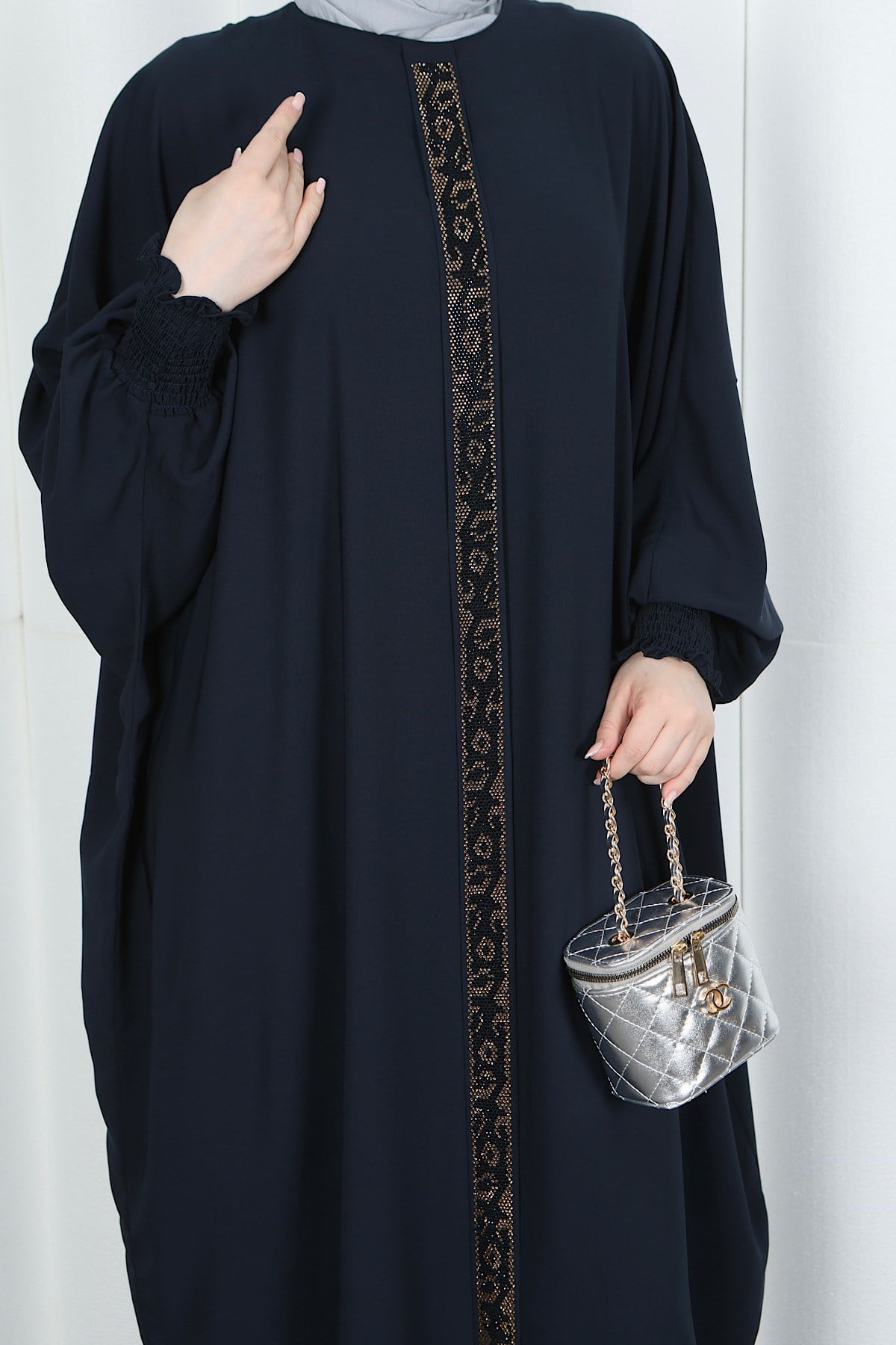 Yarasa Kol  Leopar Taşlı Elbise Lacivert  HNT8526