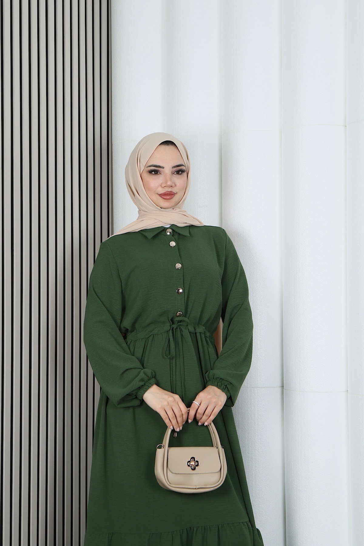 Yarım Pat Düğmeli Beli Bağcıklı Ayrobin Elbise Haki   HNT85451
