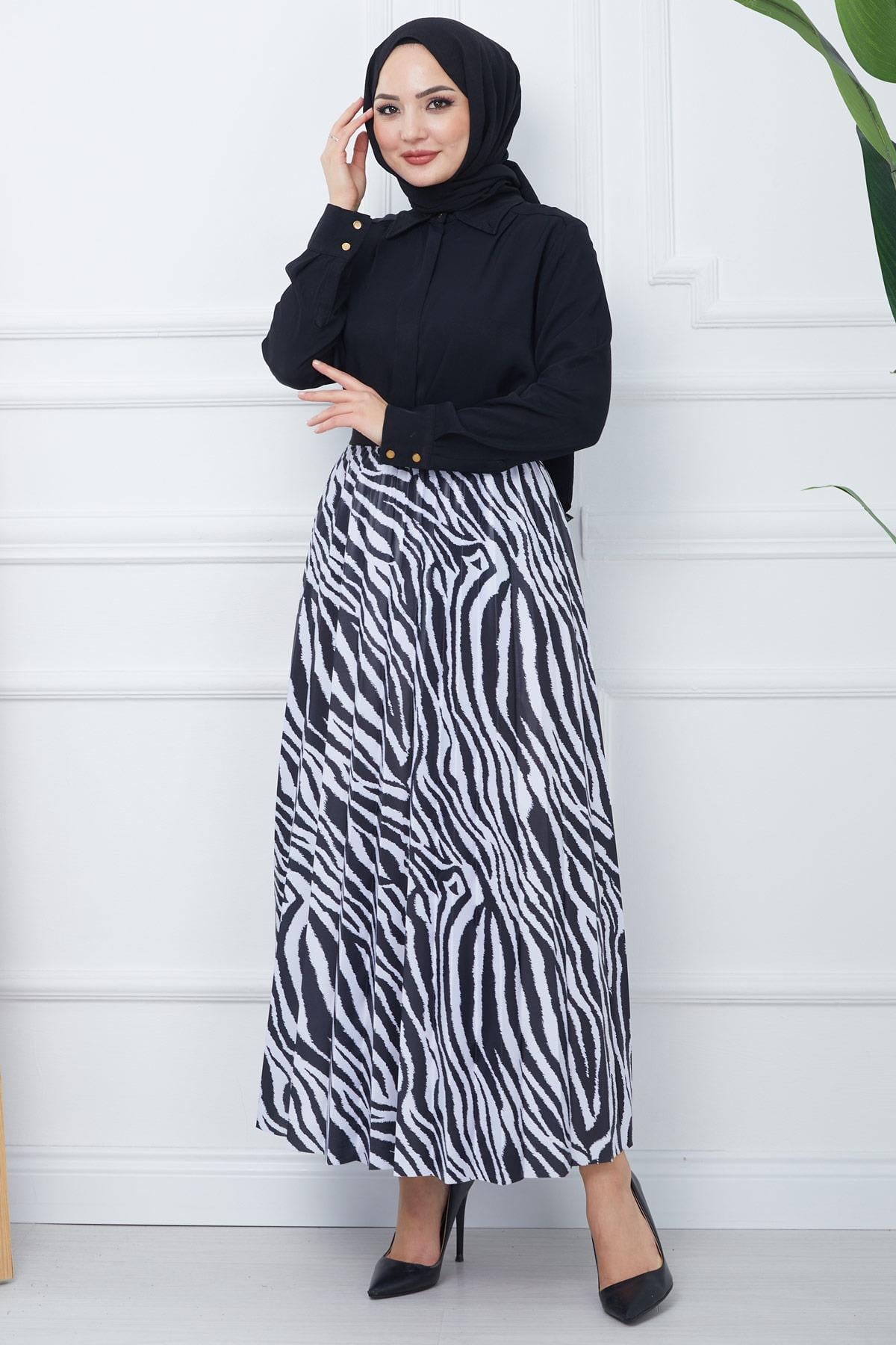 Zebra Desen Piliseli Etek Siyah HM2391