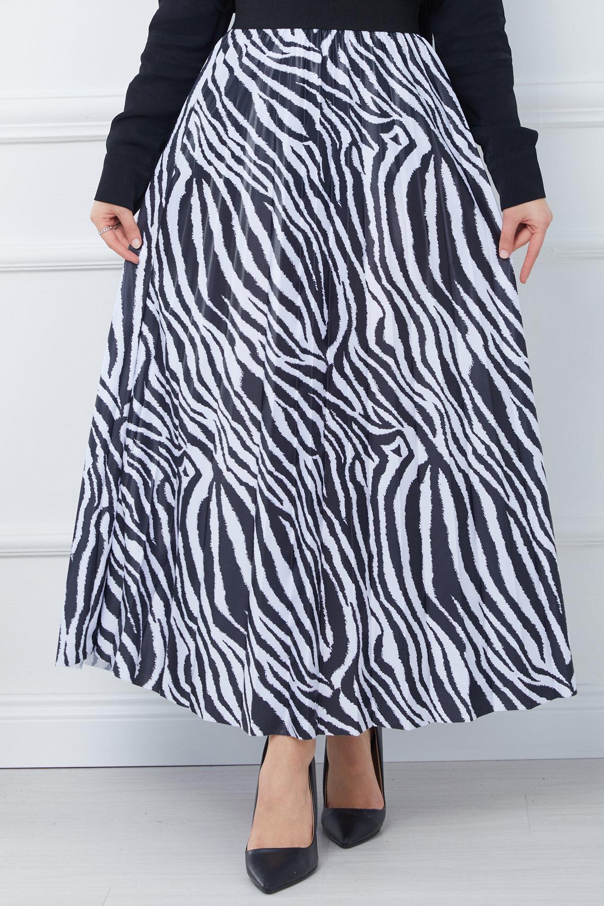 Zebra Desen Piliseli Etek Siyah HM2391
