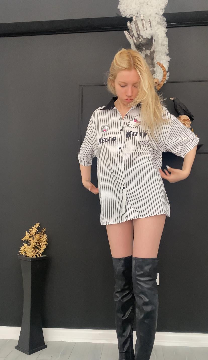 Beyaz Hello Kitty Jersey Gömlek