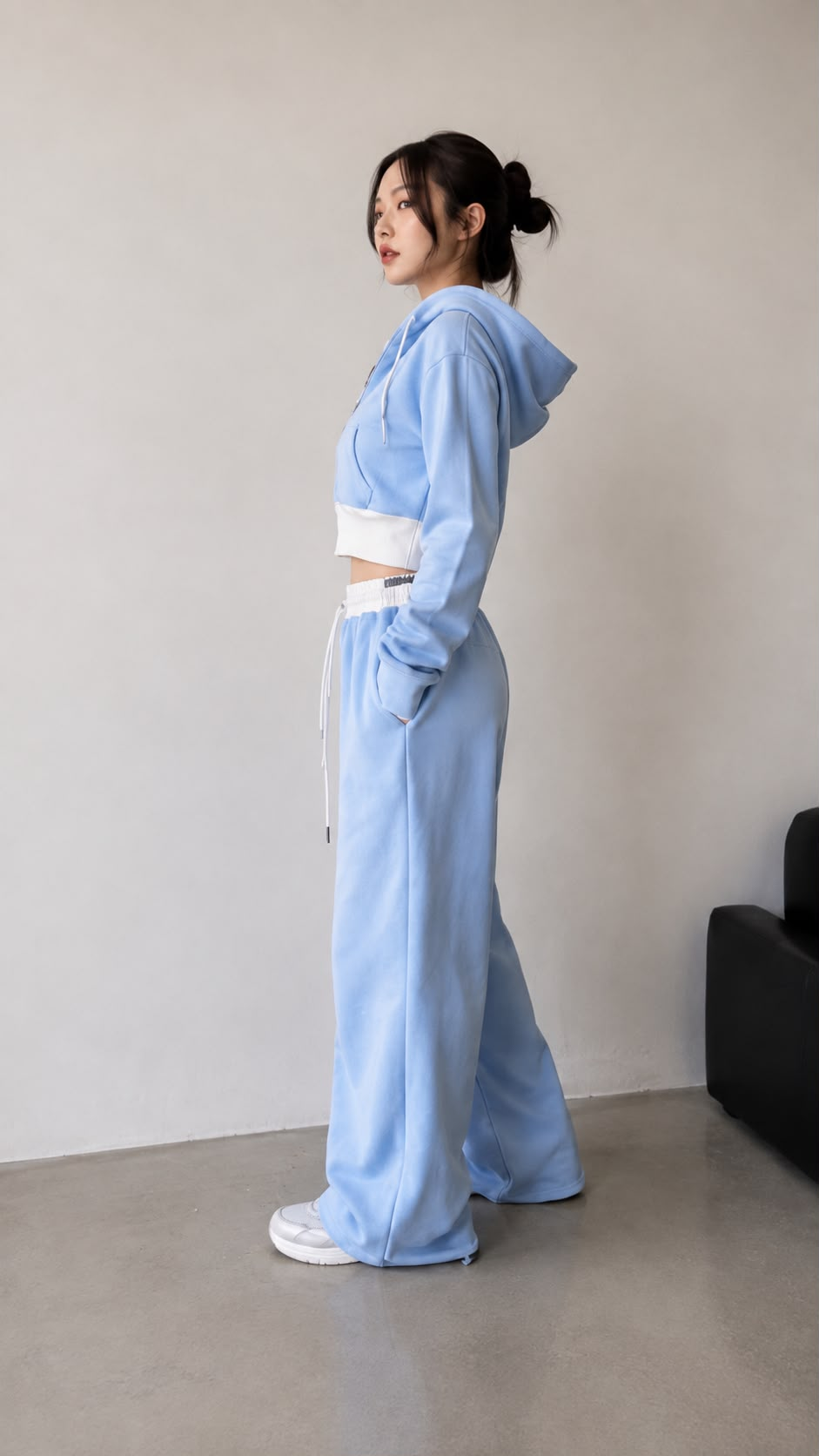 Buz Mavisi Crop Fermuarlı Hoodie & Bol Paça Baskılı Eşofman Takımı