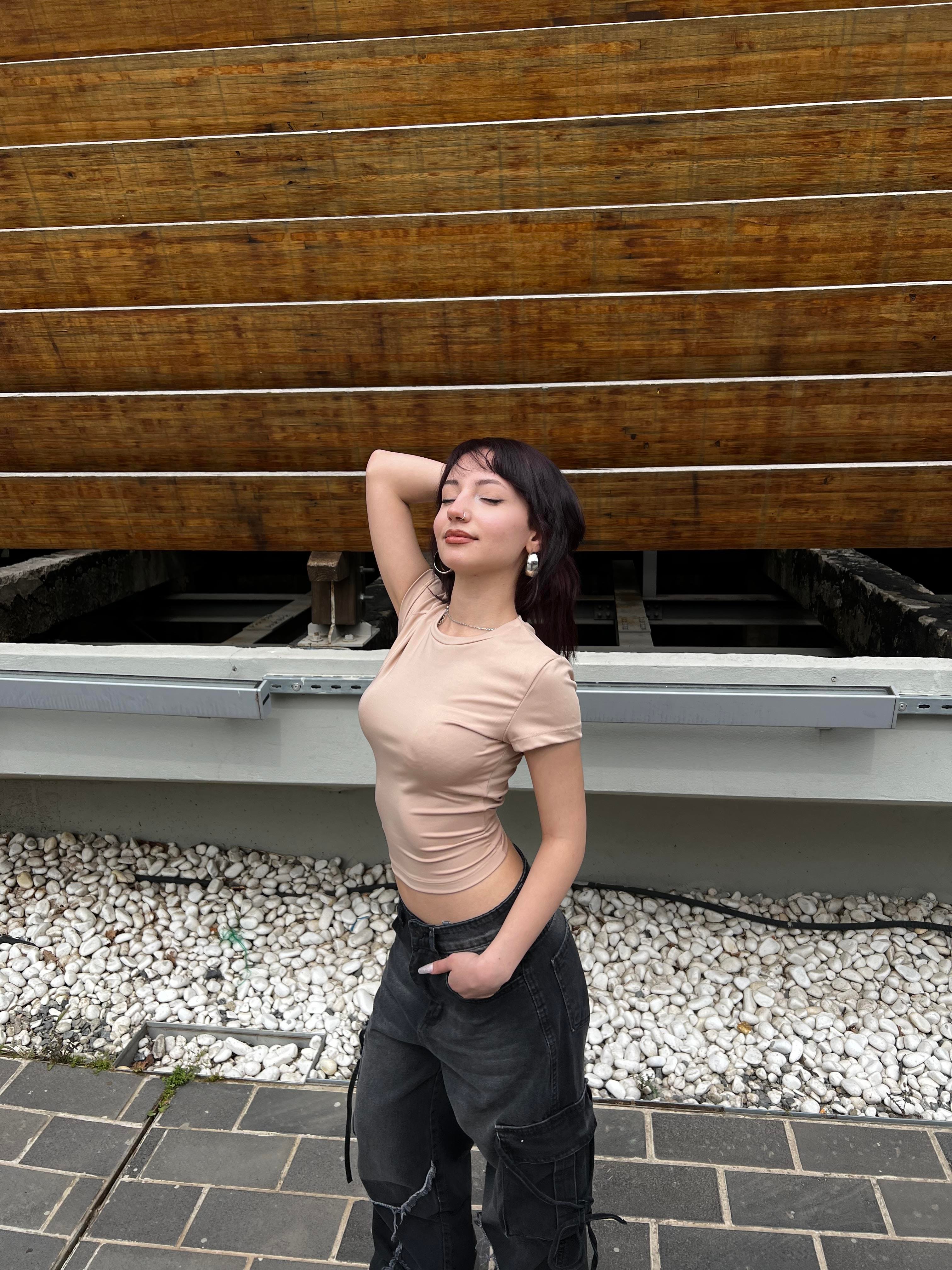 Classic Bej Sandy Detail Crop Top