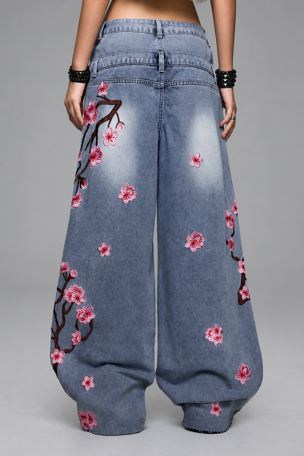 Flower Warriors Yıkamalı Jean Pantolon