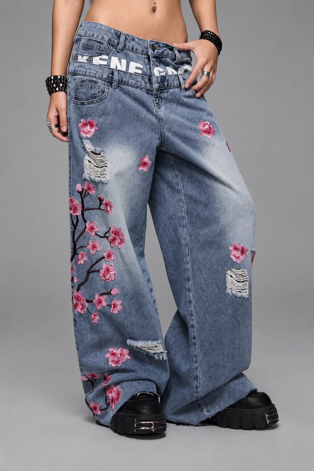 Flower Warriors Yıkamalı Jean Pantolon
