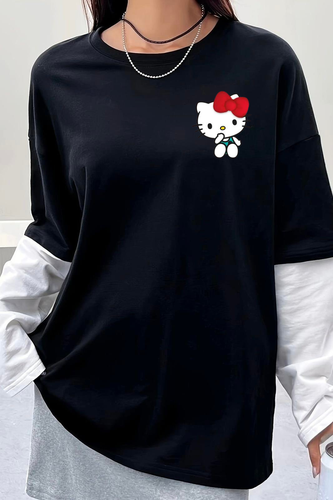 Hello Kitty Minimalist Baskılı Siyah Reglan Kol Uzun T-shirt