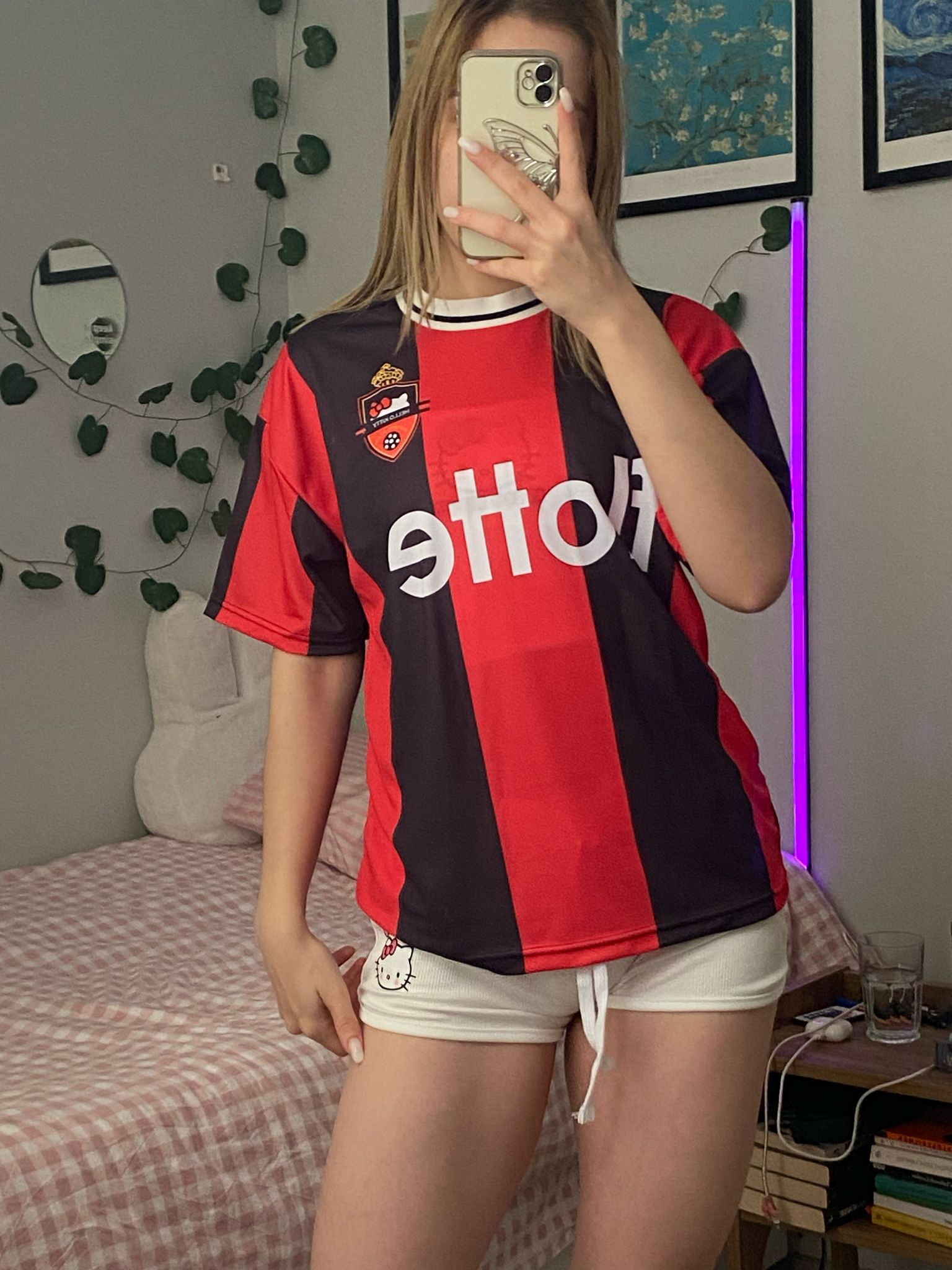 Kırmızı Siyah Çubuklu Jersey Hello Kitty&Flotte T-Shirt