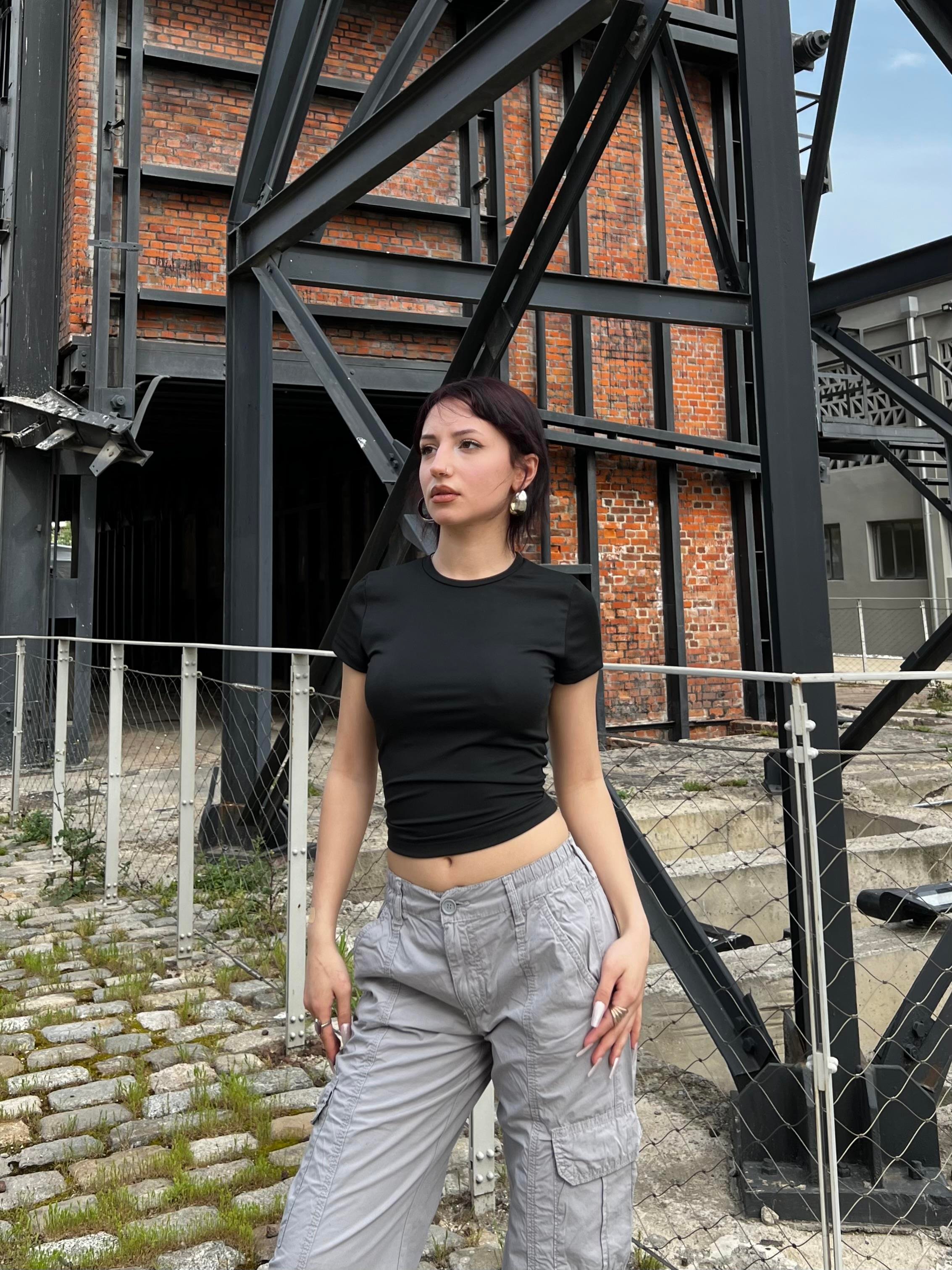 Kurtarıcı Düz Black Sandy Crop Top
