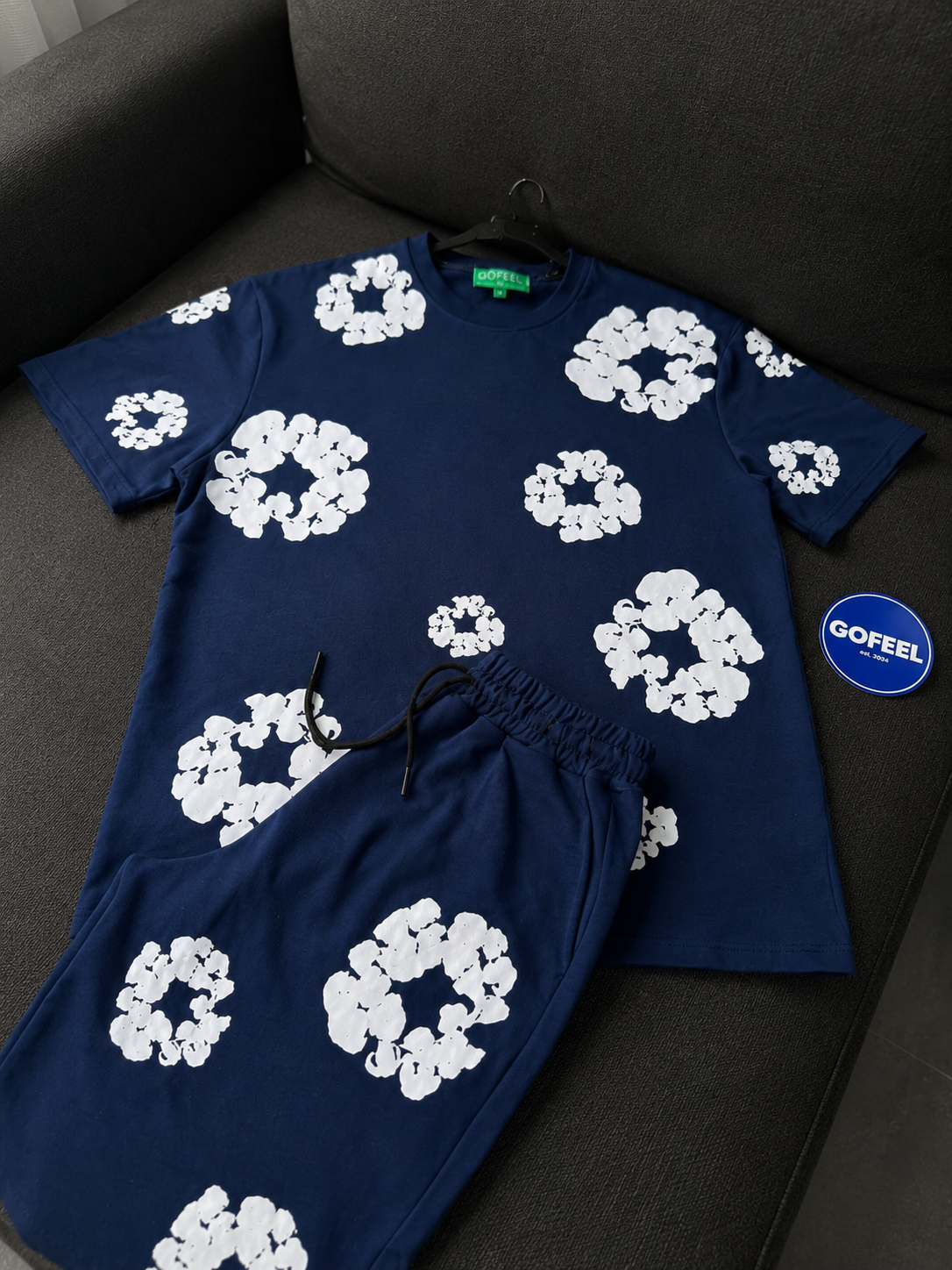 Mavi Çiçek Detaylı Oversize T-shirt & Şort Takım