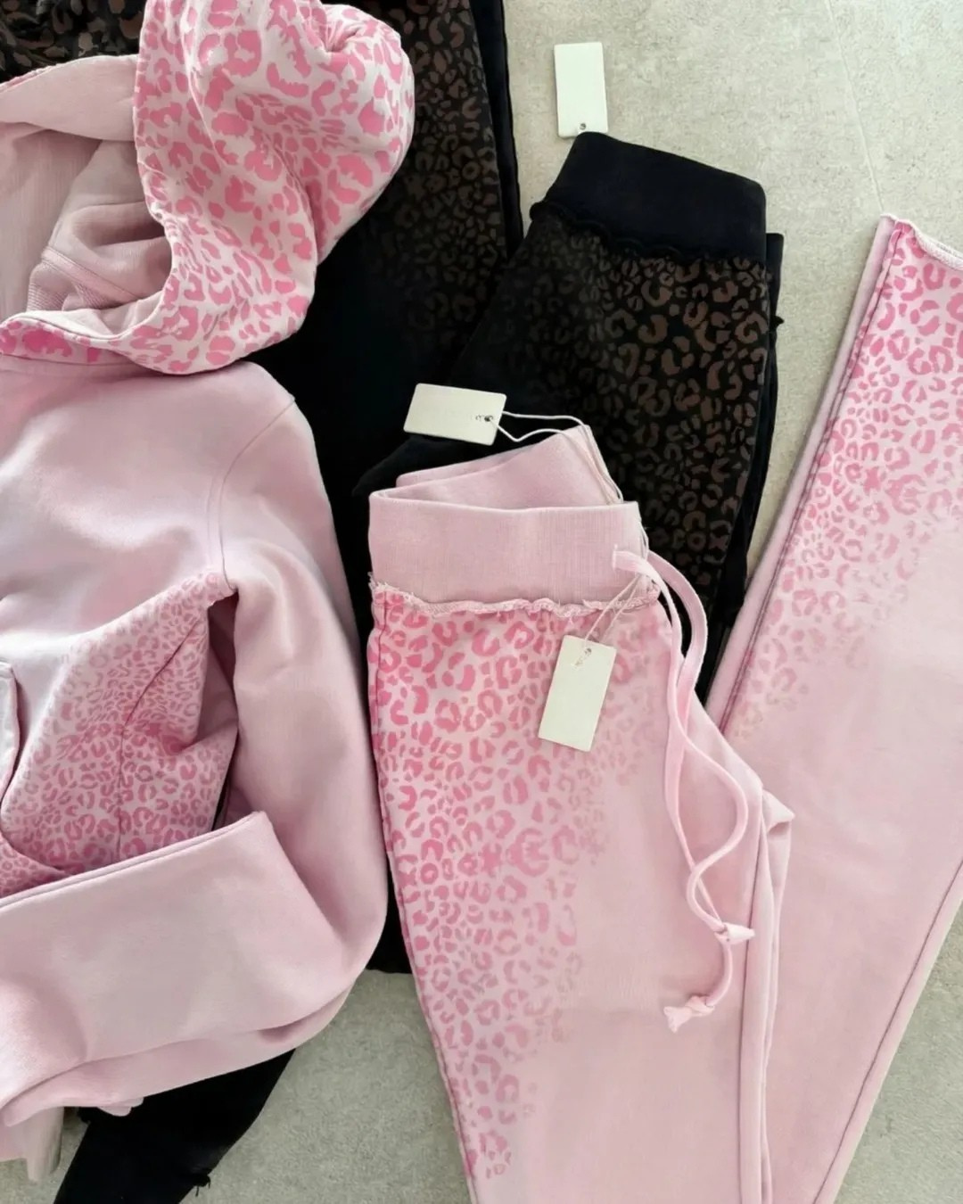 Paylaş Restock Leopard Y2K Eşofman Takımı