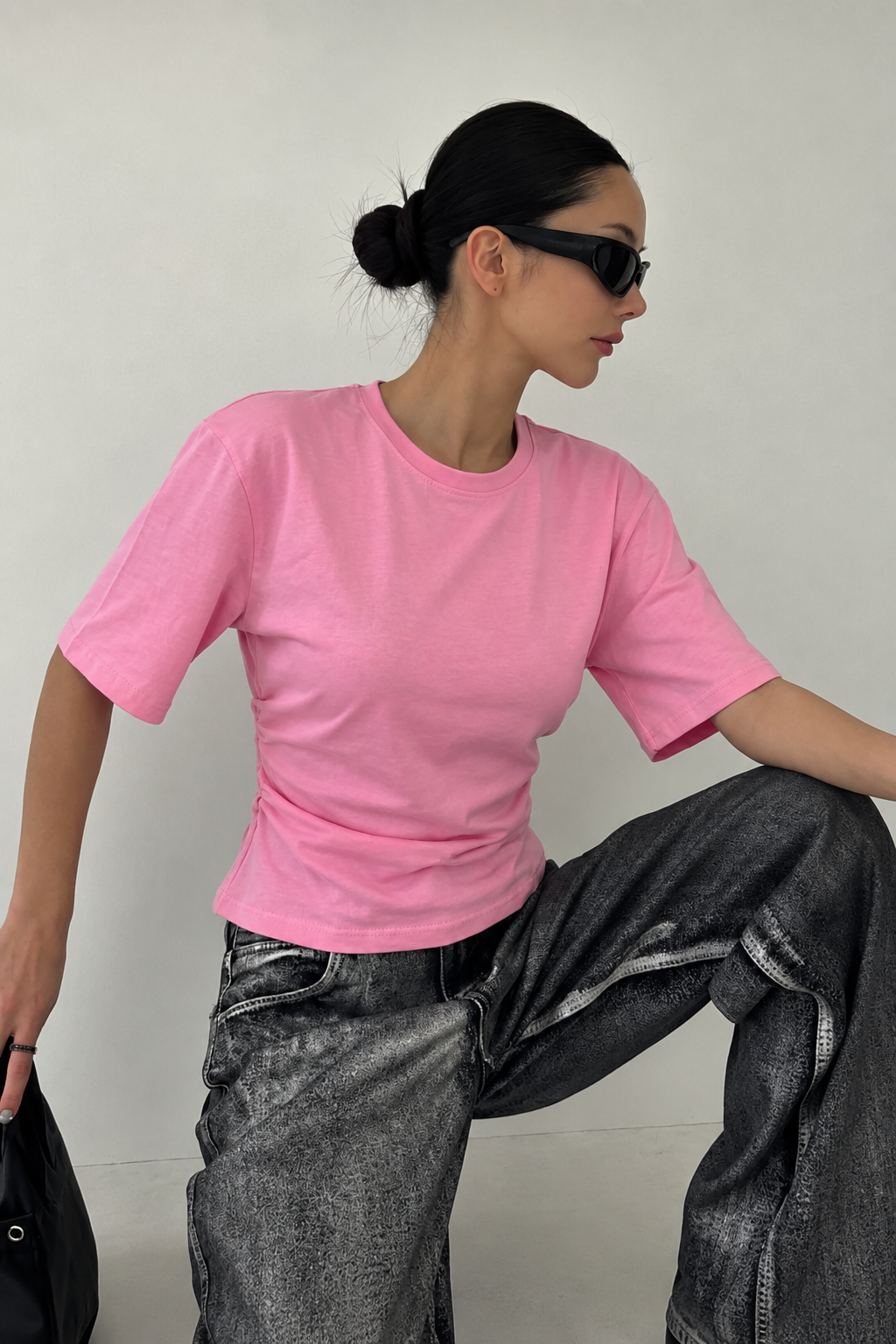 Pembe Chic Yırtmaç Detaylı Bluz