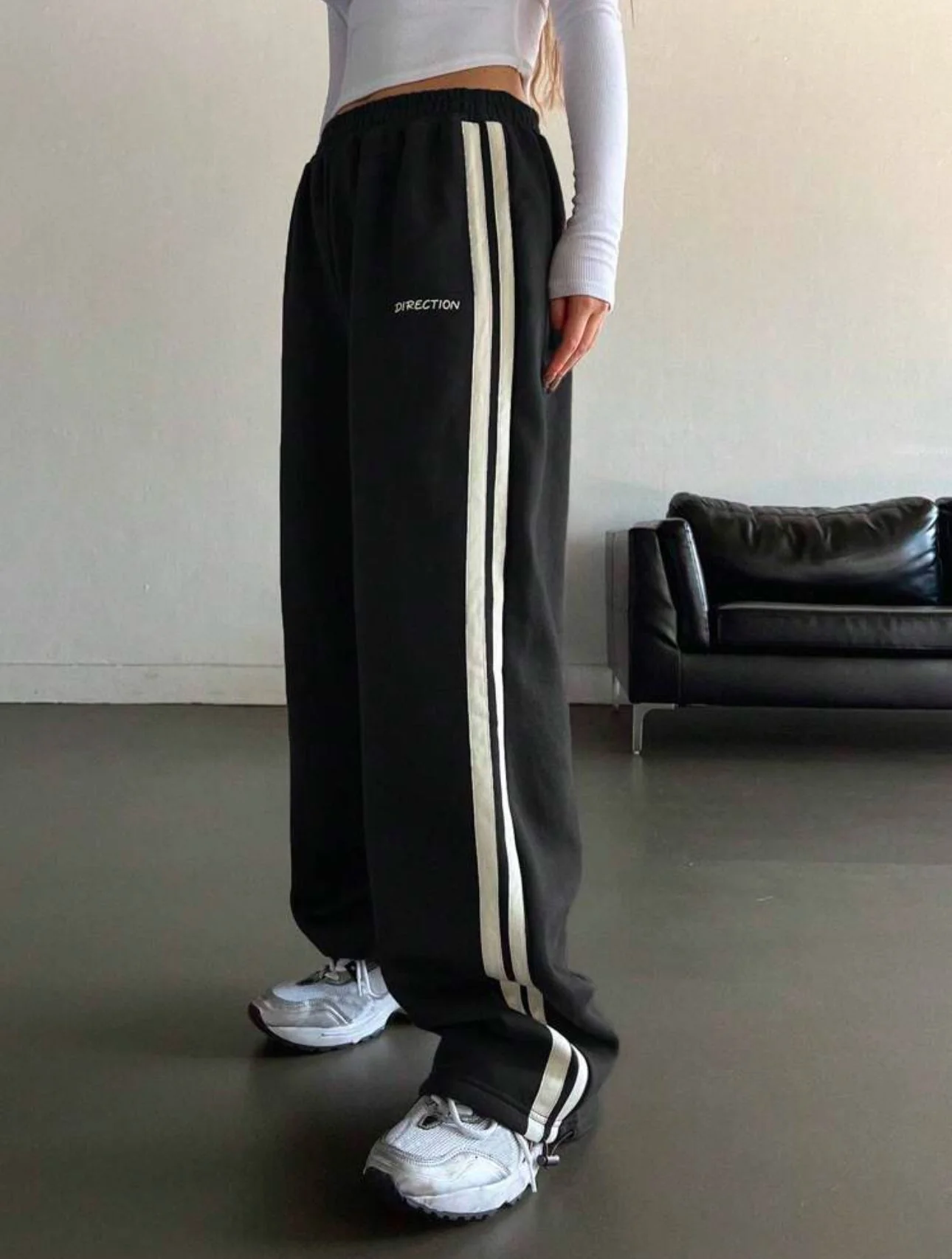 Siyah Streetwear Basic Düz Paça Çizgili Eşofman Altı 