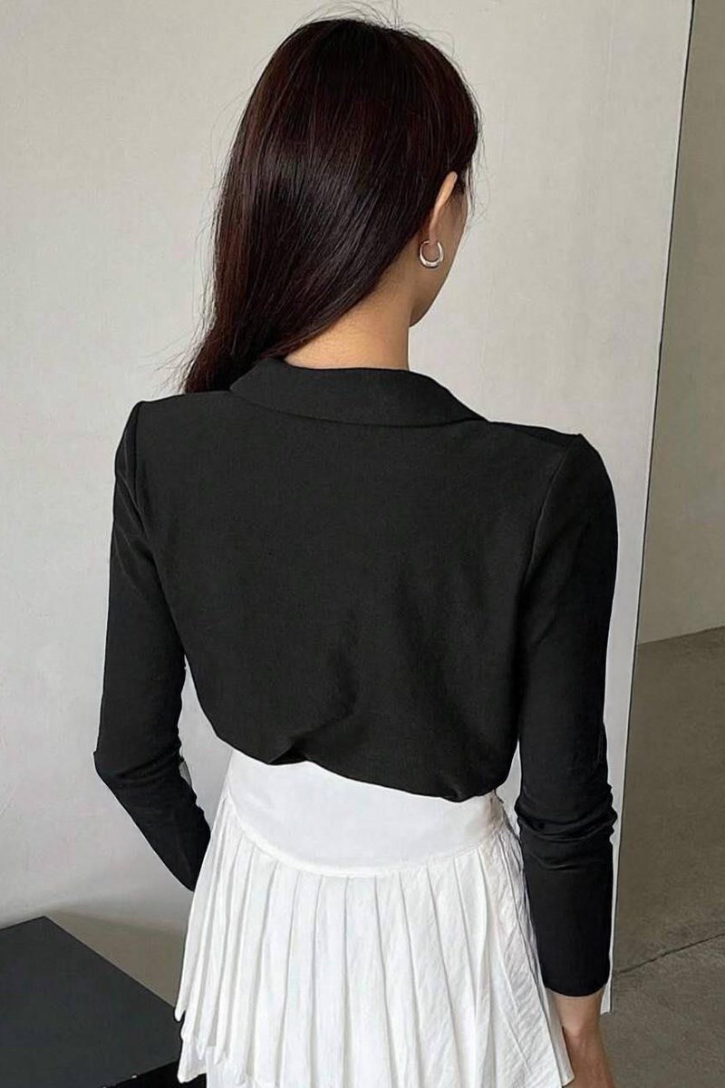 Siyah Tek Boynuzlu At Baskılı Polo Yaka Düğmeli Uzun Kol Tshirt
