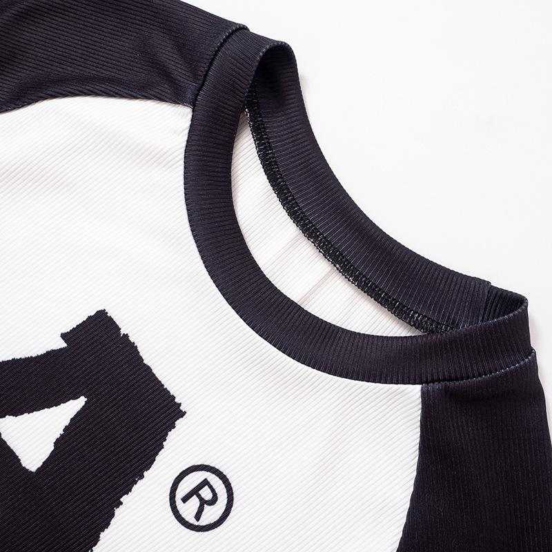 Y2k '' A'' Design Tech Crop Top