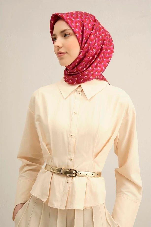 Armine Desenli Saf İpek Twill Eşarp 9321--82