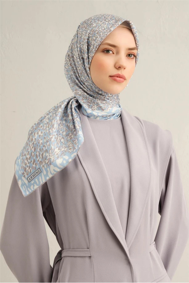 Armine Desenli Saf İpek Twill Eşarp 9352--06