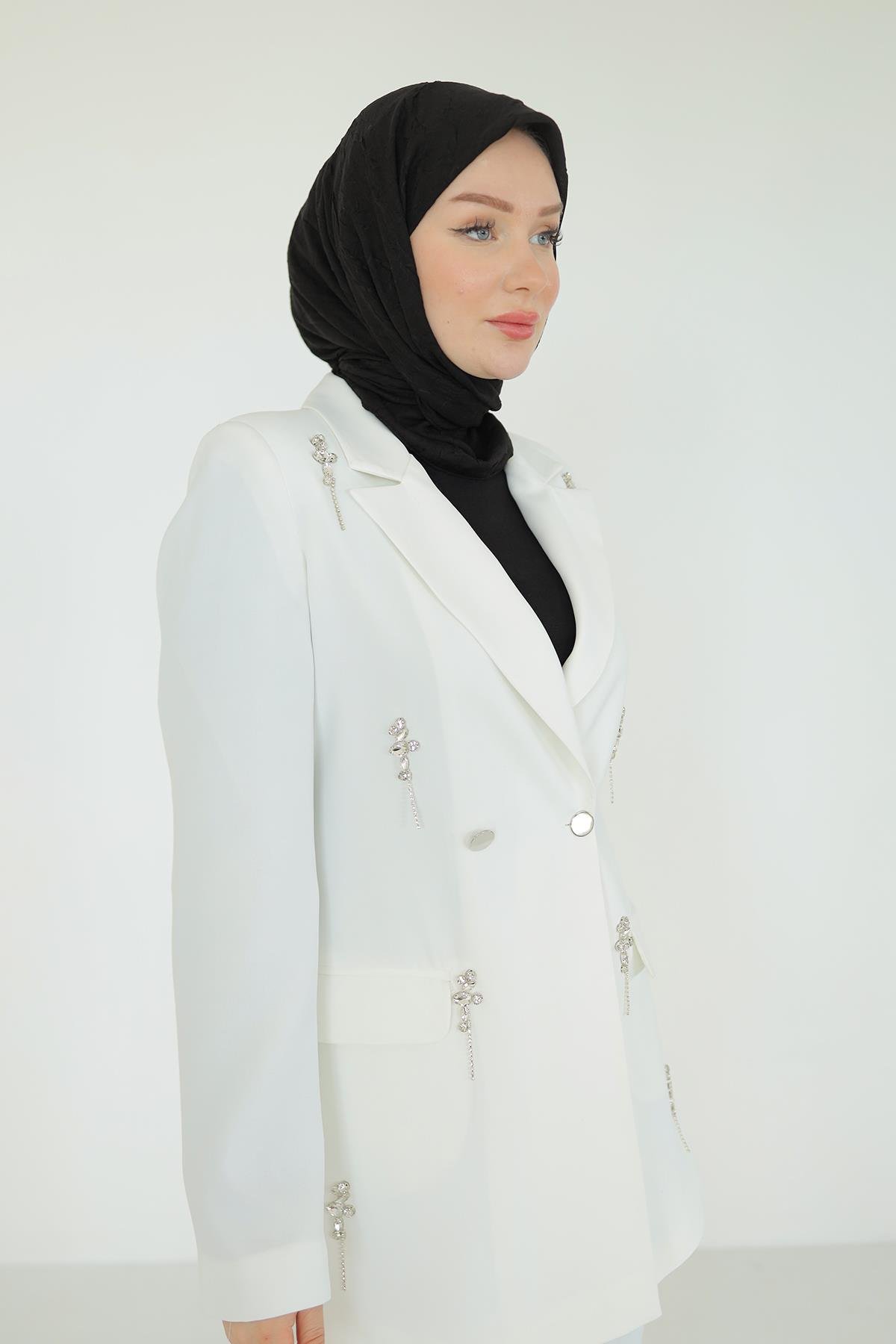 ARMİNE TREND Ceket ve Pantolonlu Taş Detaylı İkili Takım-Ekru 25YT629
