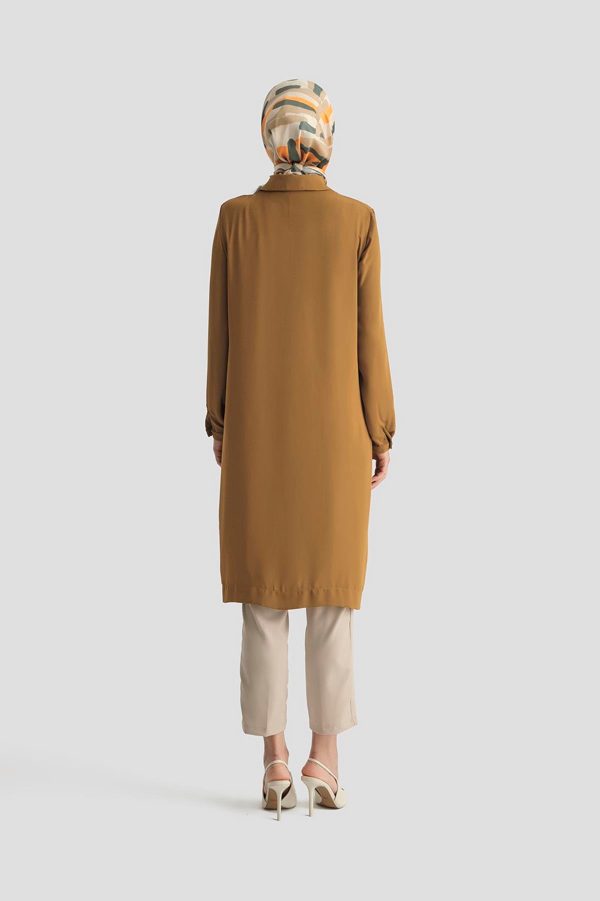 ARMİNE TREND Gömlek Yaka Yakası Düğmeli Tunik-Camel 25YT4149
